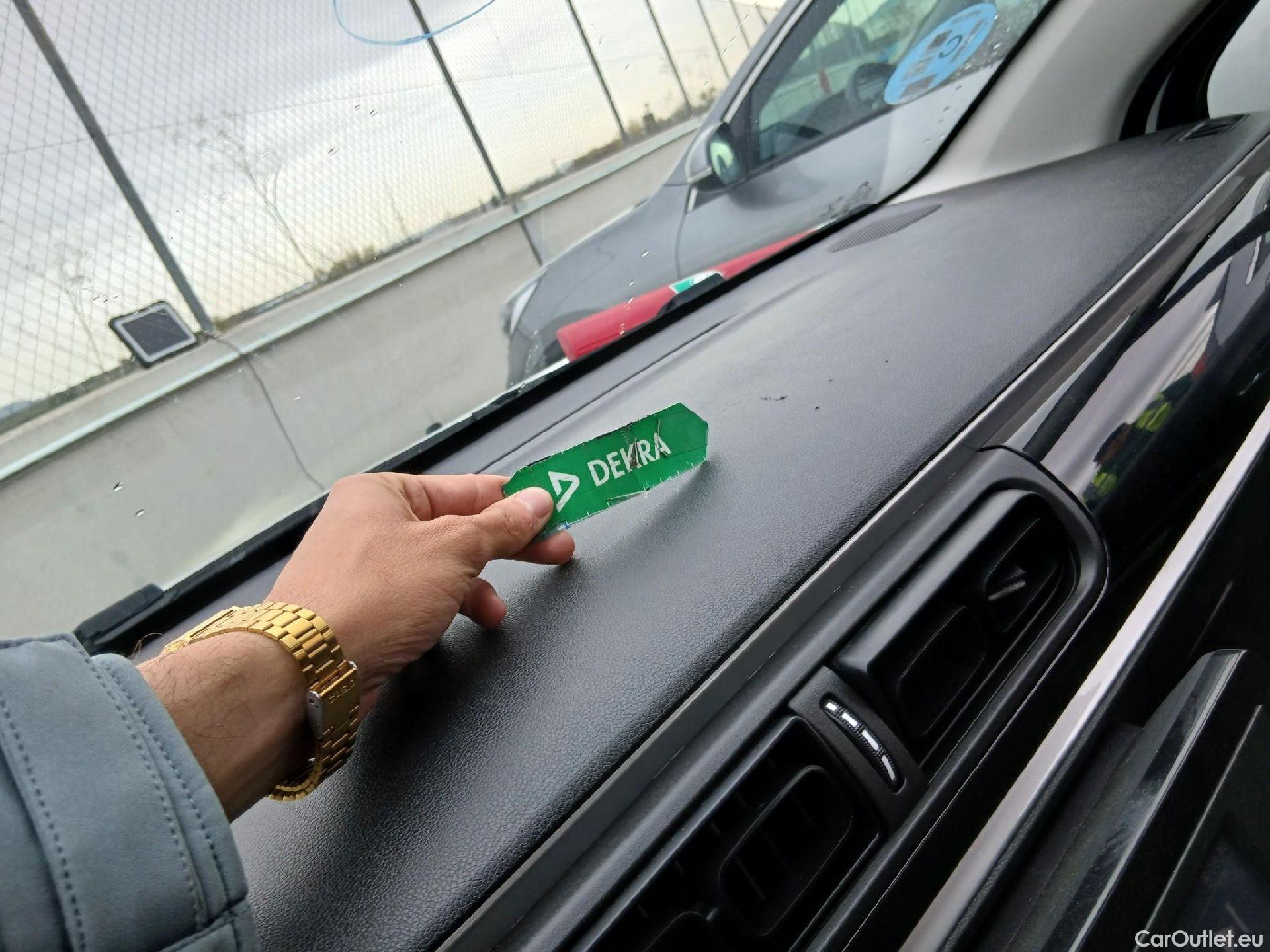  Citroen  C3 CITROEN  / 2020 / 5P / berlina con portón BlueHDi 75KW (100CV) S&S Live Pack #18