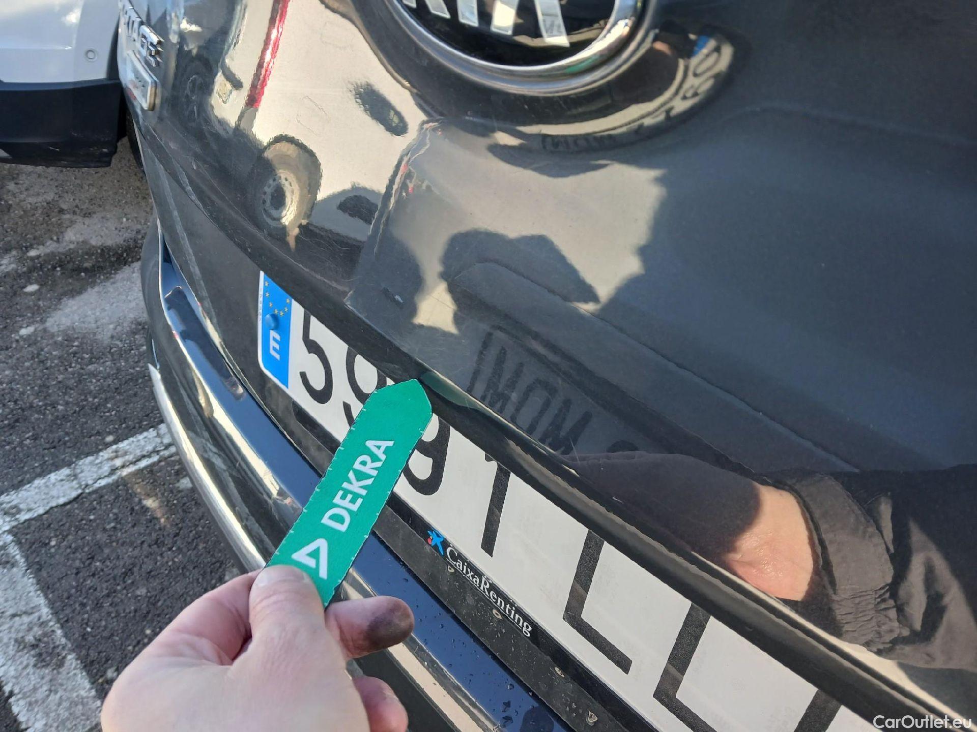  KIA  Sportage KIA  1.6MHEV Drive 100kW(136CV) 4x2(Crist Tintados) #21