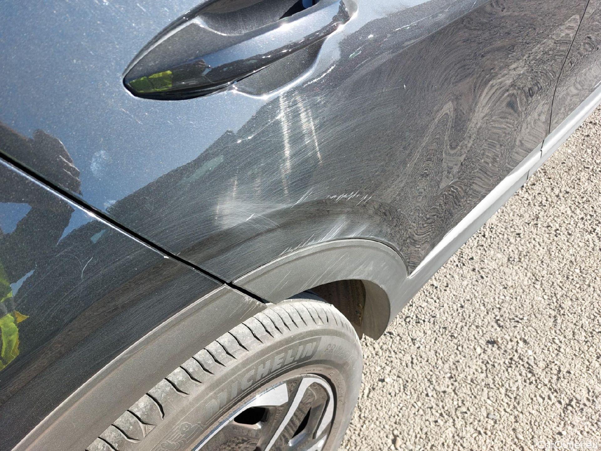  KIA  Sportage KIA  / 2022 / 5P / todoterreno 1.6 T-GDi 110kW (150CV) Drive 4x2 #22