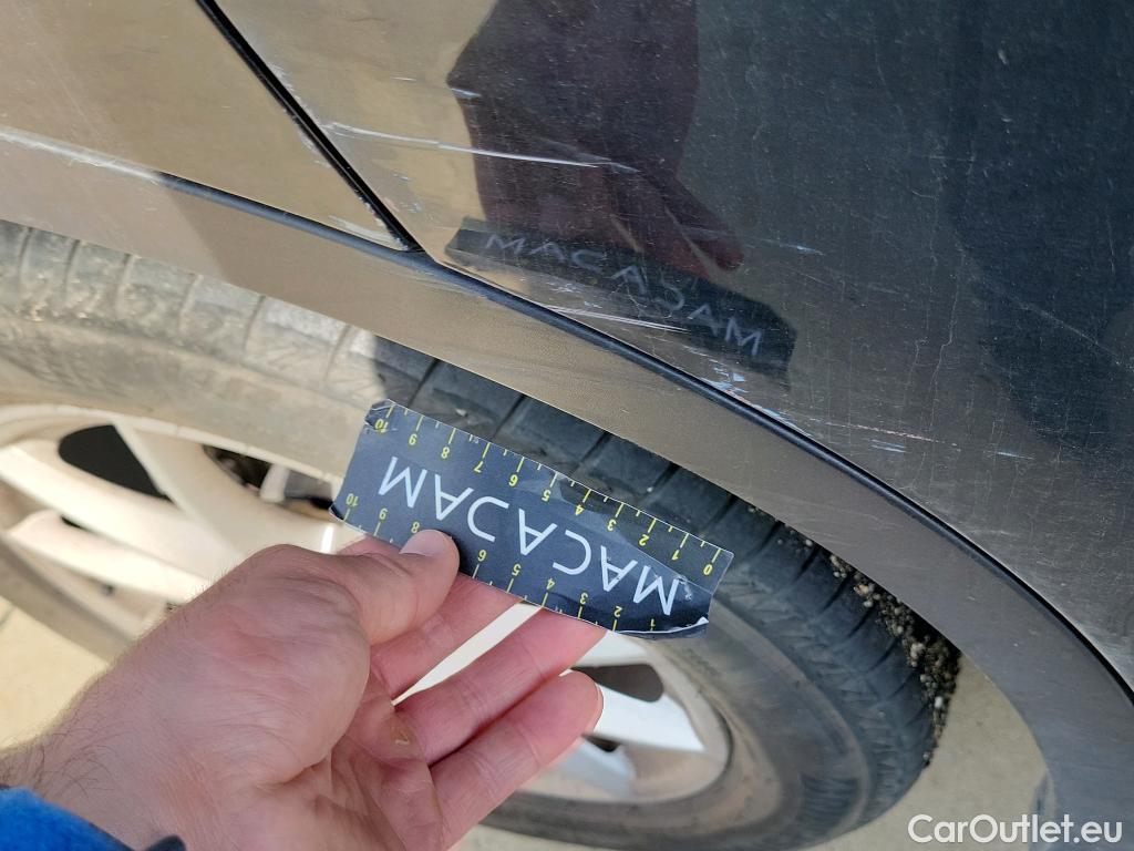  Bmw  X1 BMW  / 2019 / 5P / todoterreno sDrive16d Business #25