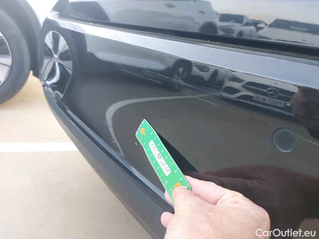  Bmw  Serie 5 BMW  sedán 530e 180 CV 12 kWh  #17