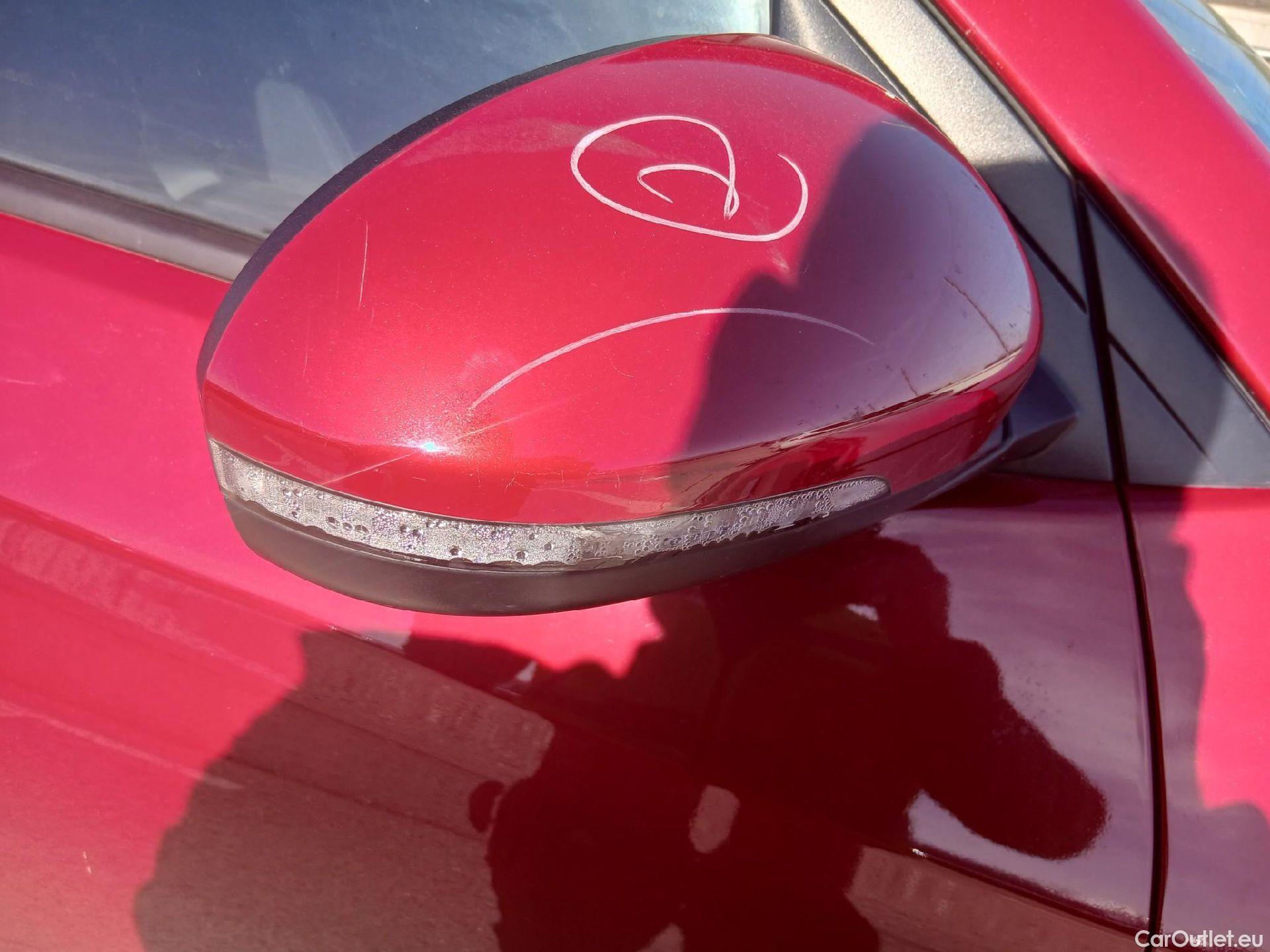  Hyundai  Tucson HYUNDAI  / 2018 / 5P / todoterreno  CRDI 1.6 116 CV 48V 4X2 SLE(SP)(SL) #37