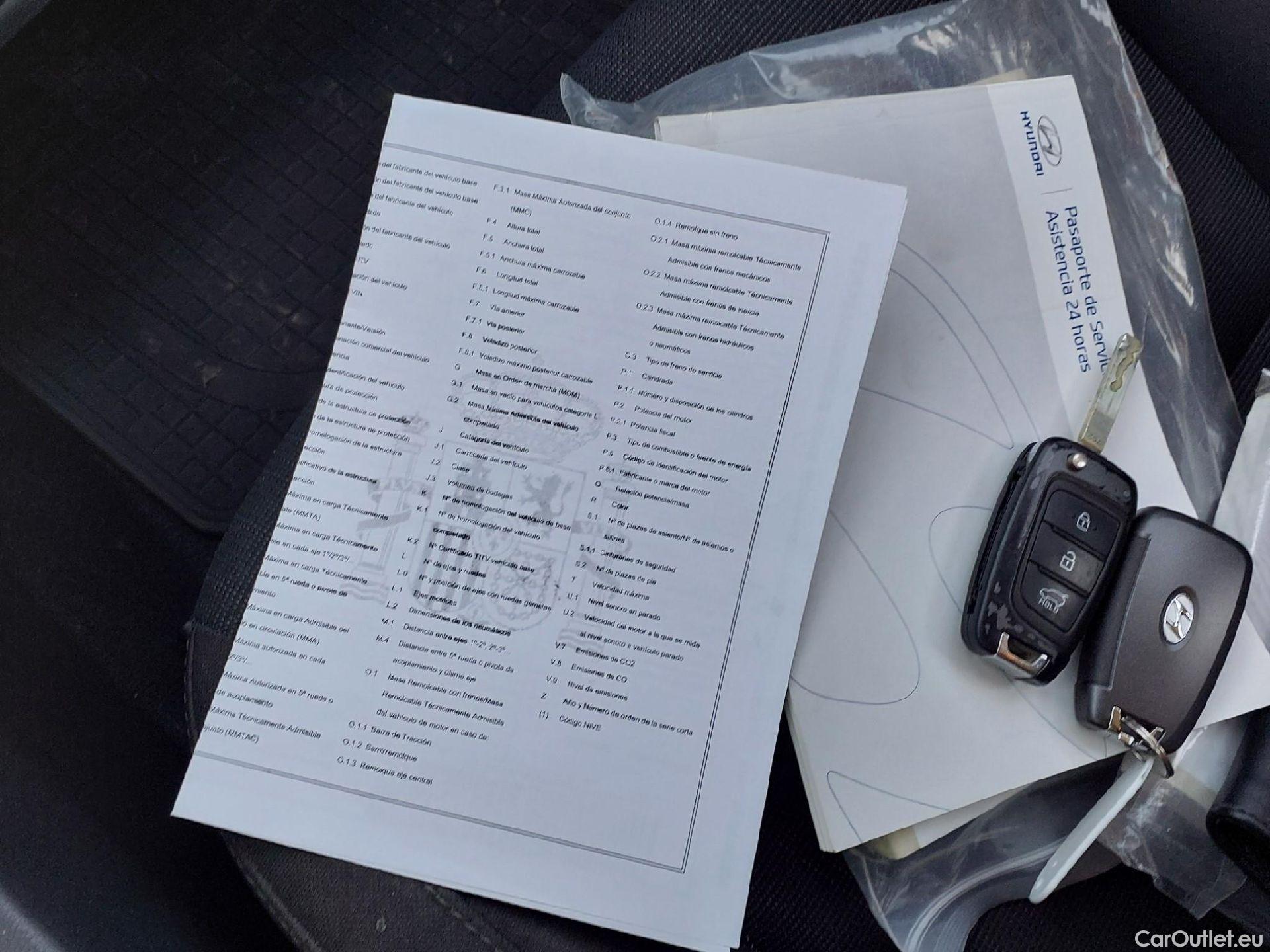  Hyundai  Konna HYUNDAI Kona  todoterreno 1.6 CRDI 136CV 48V Maxx 4X2 #3