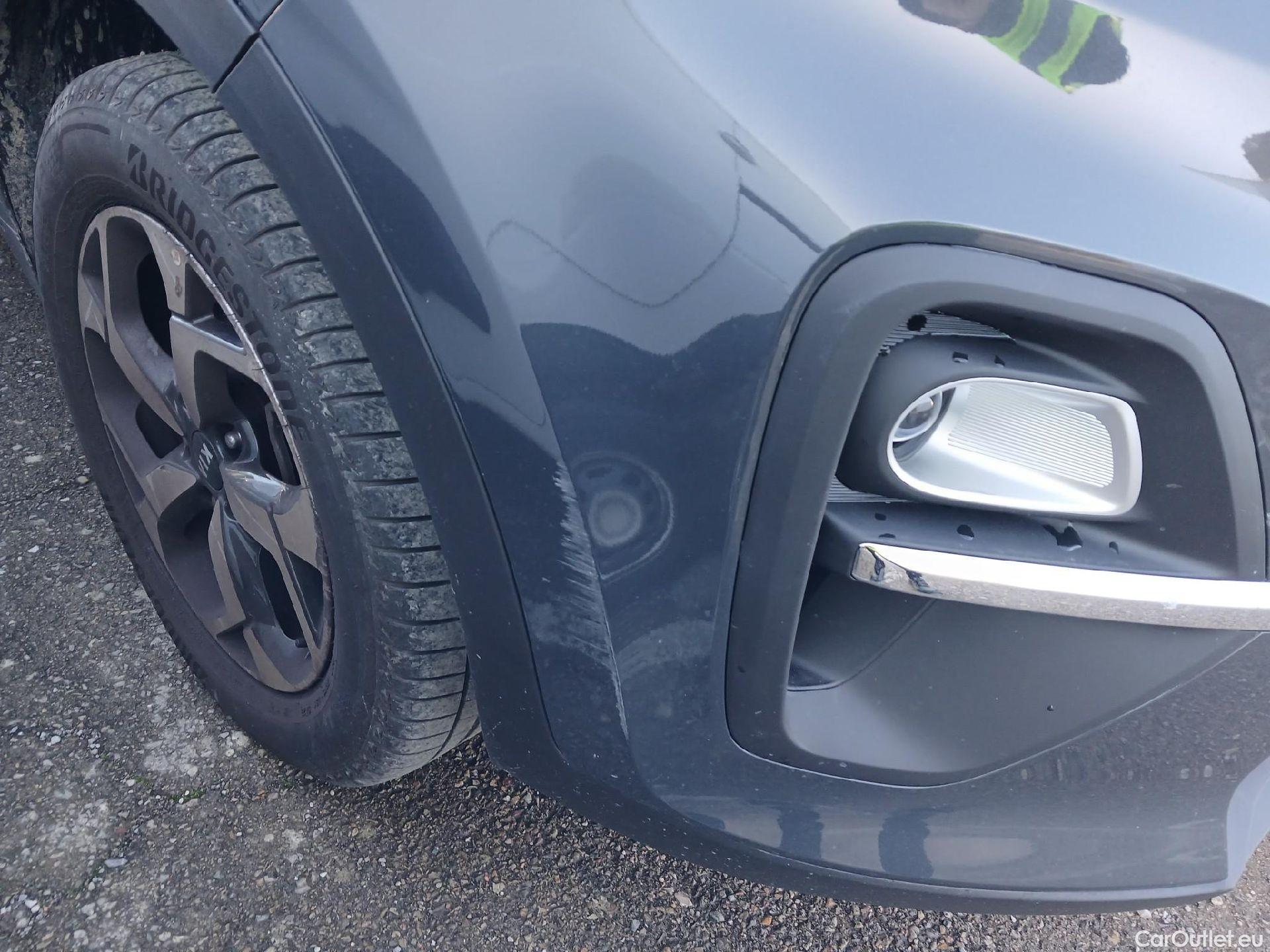  KIA  Sportage KIA  1.6MHEV Drive 100kW(136CV) 4x2(Crist Tintados) #1