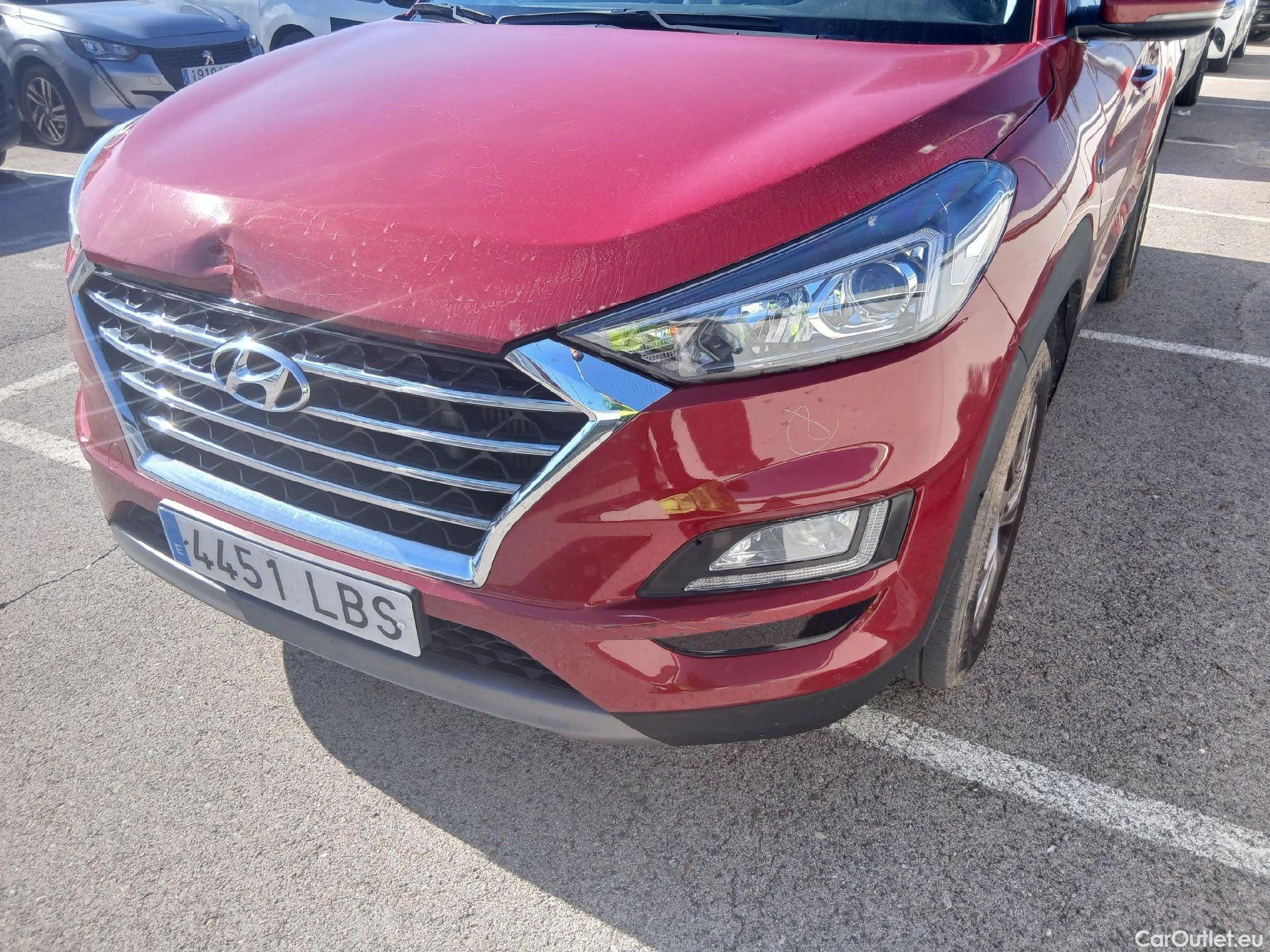  Hyundai  Tucson HYUNDAI  / 2018 / 5P / todoterreno  CRDI 1.6 116 CV 48V 4X2 SLE(SP)(SL) #9