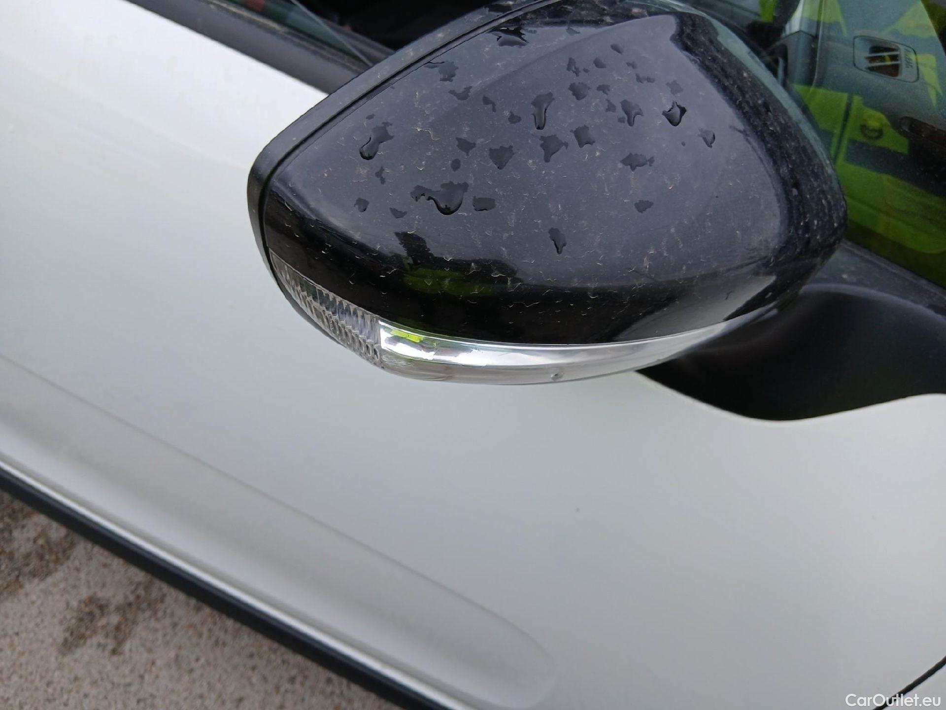  Citroen  C3 CITROEN  / 2020 / 5P / berlina con portón BlueHDi 75KW (100CV) S&S Live Pack #39