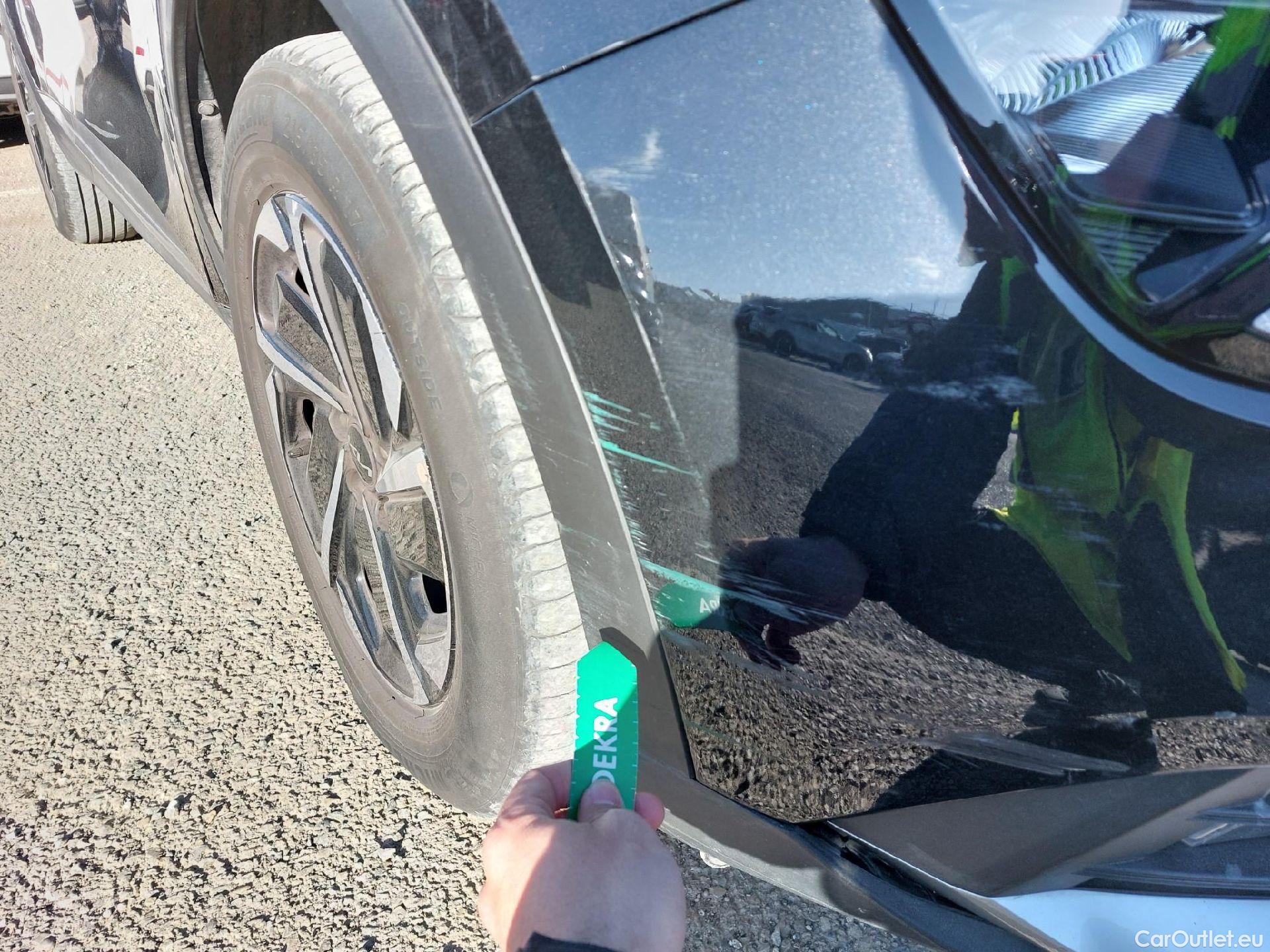  KIA  Sportage KIA  / 2022 / 5P / todoterreno 1.6 T-GDi 110kW (150CV) Drive 4x2 #5