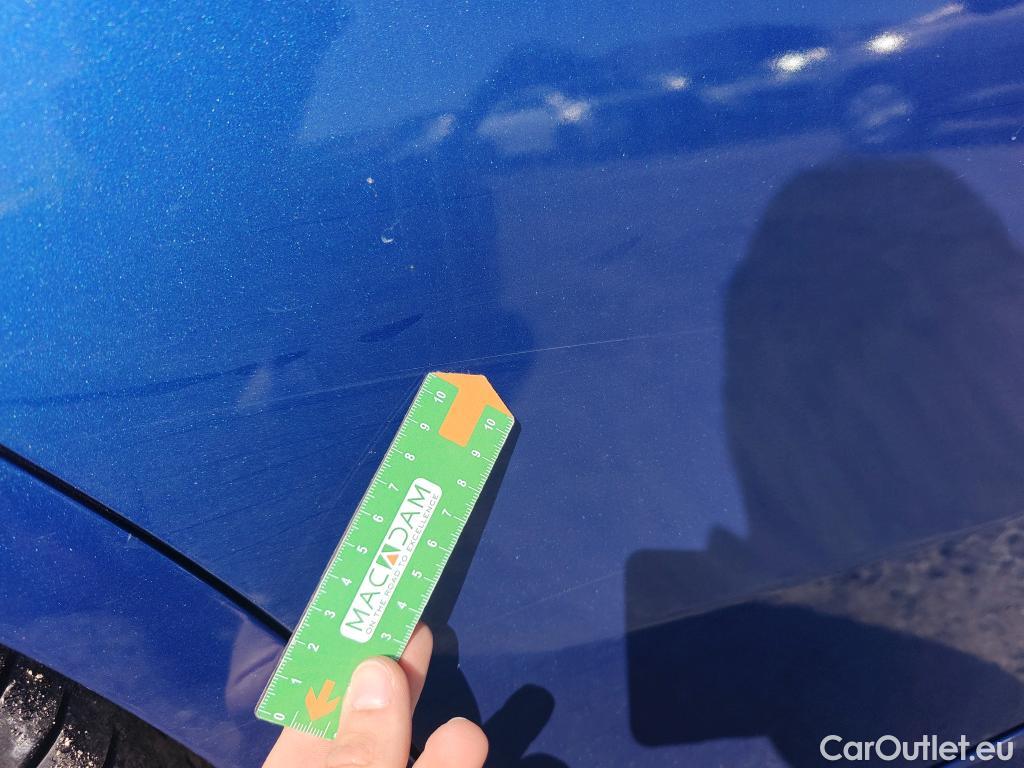  Mercedes  C-Klasse MERCEDES-BENZ Clase C / 2021 / 4P / sedán C 220 d #29