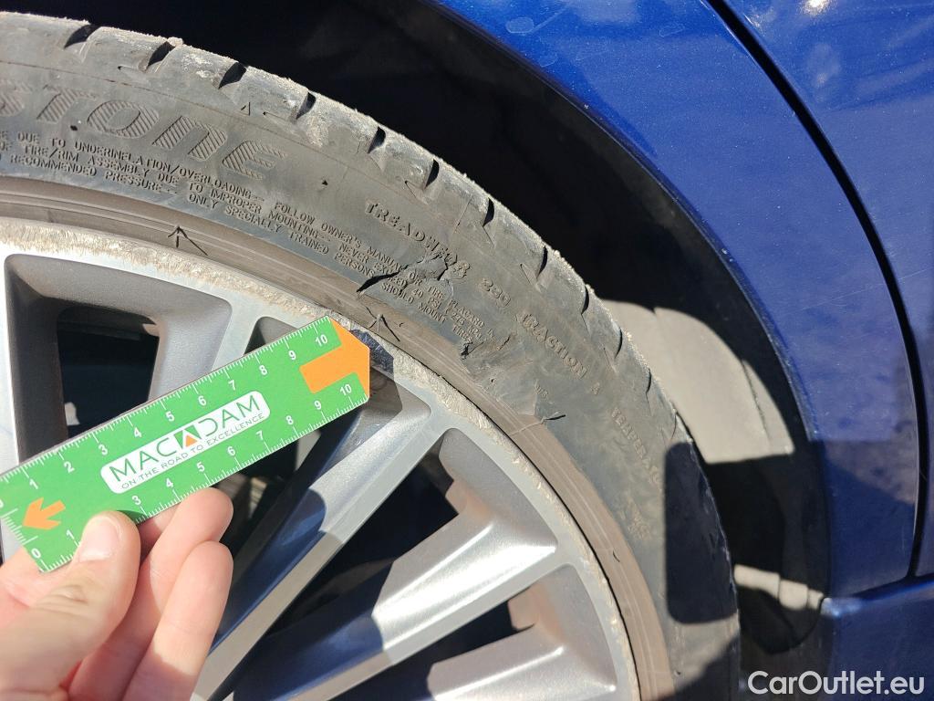  Mercedes  C-Klasse MERCEDES-BENZ Clase C / 2021 / 4P / sedán C 220 d #1