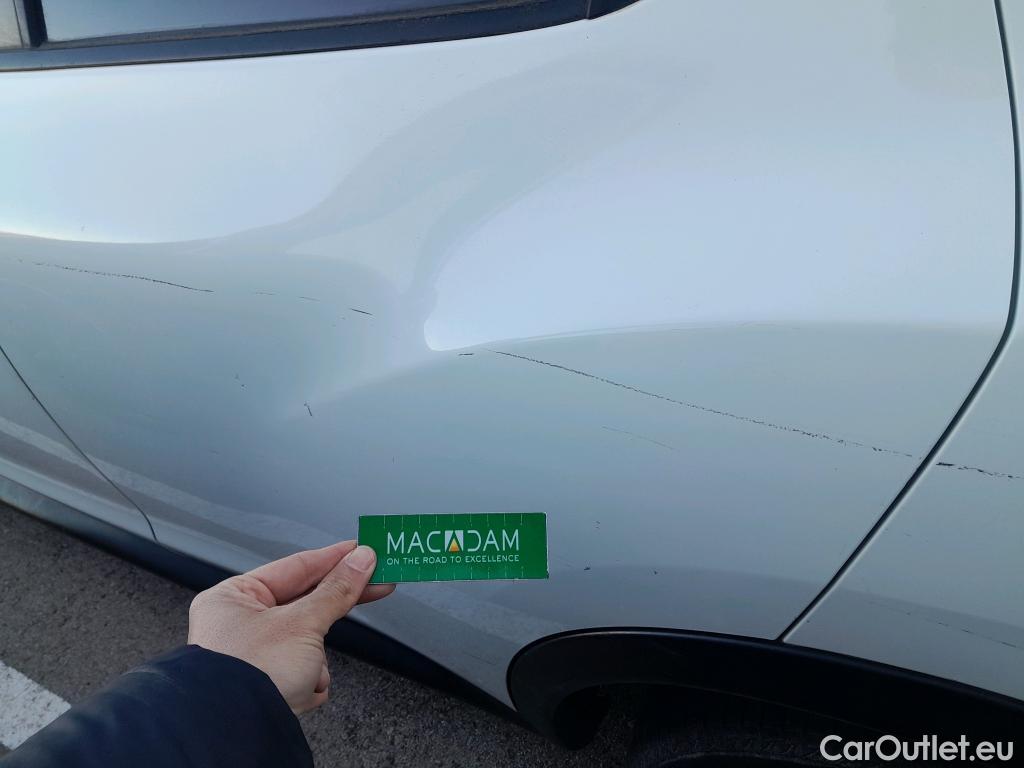  Nissan  Juke NISSAN  / 2014 / 5P / crossover G.E6D-Temp 83kW (112 CV) 5M/T ACENTA (CX) #32