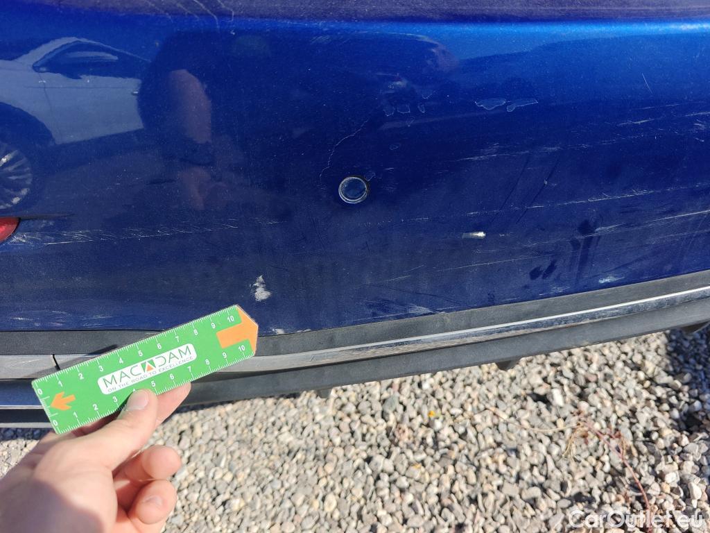  Mercedes  C-Klasse MERCEDES-BENZ Clase C / 2021 / 4P / sedán C 220 d #44