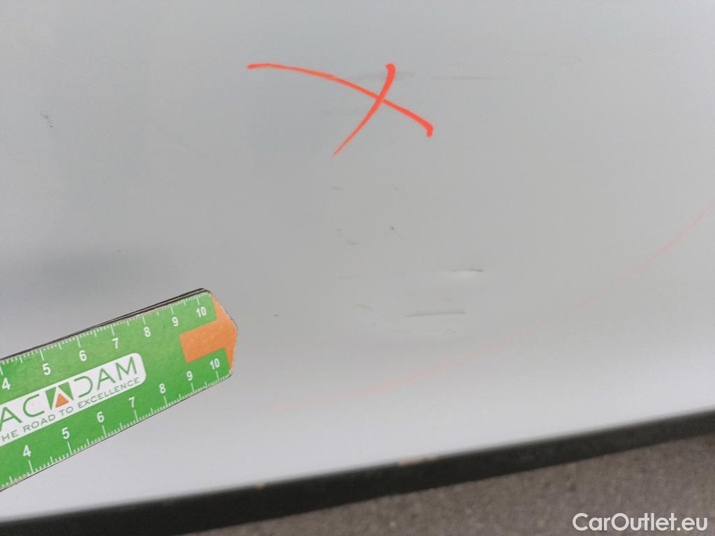  KIA  XCeed KIA  / 2019 / 5P / todoterreno 1.6 GDi PHEV 104kW (141CV) eMotion #4