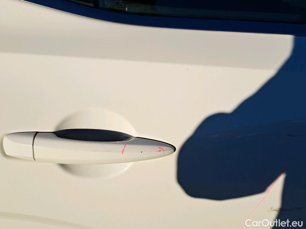  Nissan  Qashqai NISSAN  / 2021 / 5P / todoterreno DIG-T 103kW (140CV) mHEV 4x2 Acenta #18