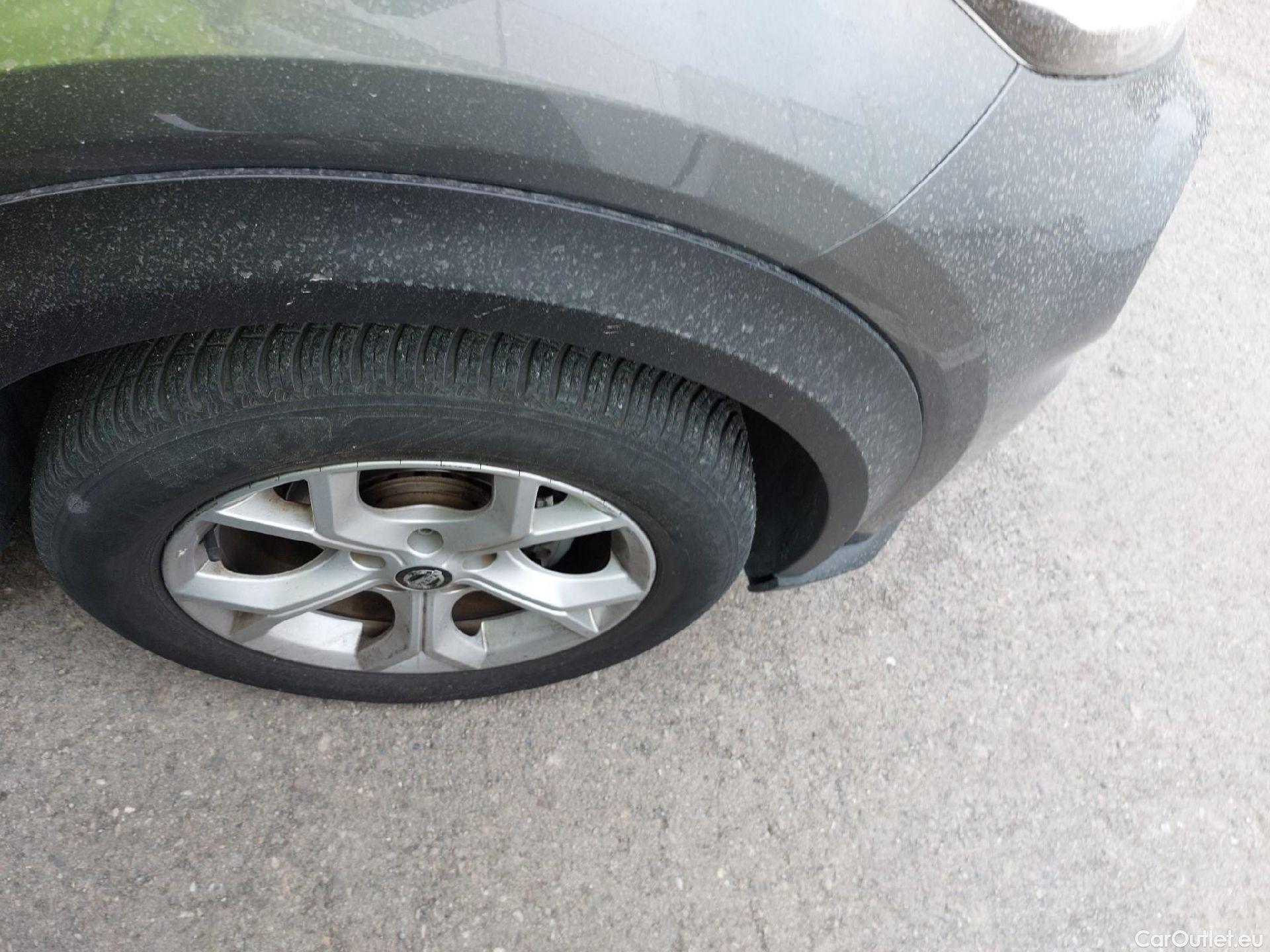  Nissan  Juke NISSAN  / 2019 / 5P / crossover DIG-T 84 kW (114 CV) DCT 7 V N-Connecta (AC2) #28