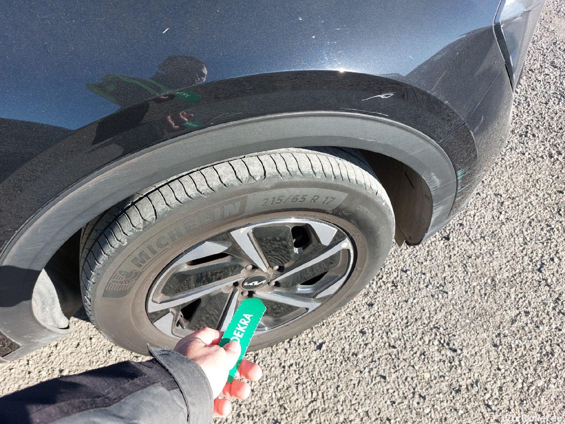  KIA  Sportage KIA  / 2022 / 5P / todoterreno 1.6 T-GDi 110kW (150CV) Drive 4x2 #30