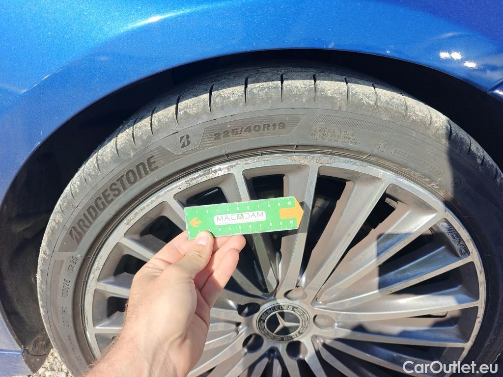  Mercedes  C-Klasse MERCEDES-BENZ Clase C / 2021 / 4P / sedán C 220 d #13