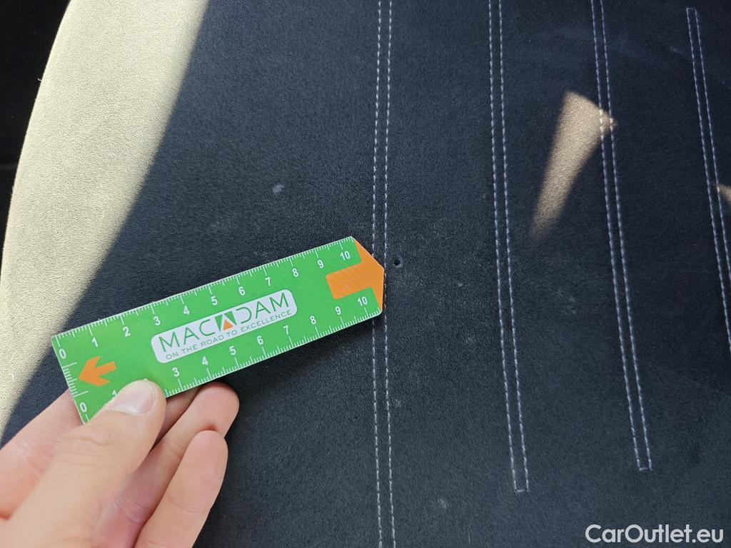  Mercedes  C-Klasse MERCEDES-BENZ Clase C / 2021 / 4P / sedán C 220 d #27