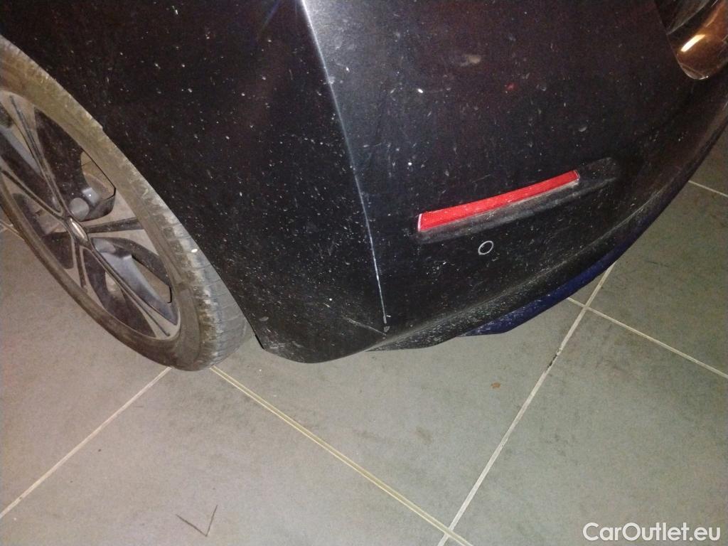  Nissan  Leaf NISSAN  / 2017 / 5P / berlina con portón 40kWh Tekna #3