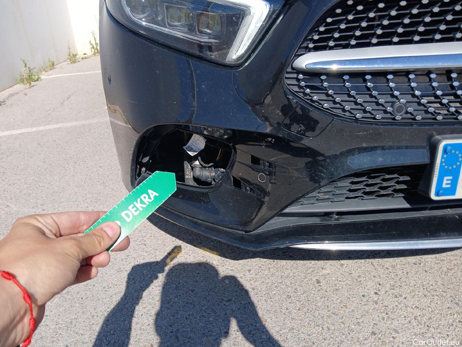  Mercedes  A-Klasse MERCEDES-BENZ Clase A berlina con portón A 250 e 220 CV 11 kWh #Opcionales 5800€# #17