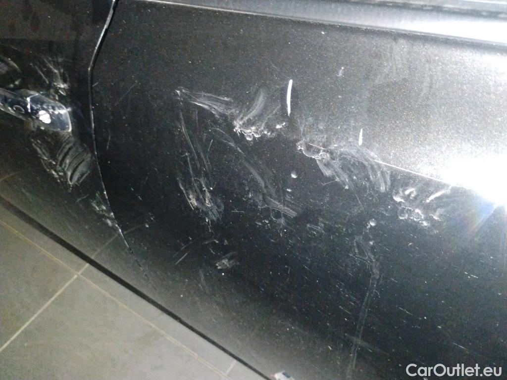  Nissan  Leaf NISSAN  / 2017 / 5P / berlina con portón 40kWh Tekna #5