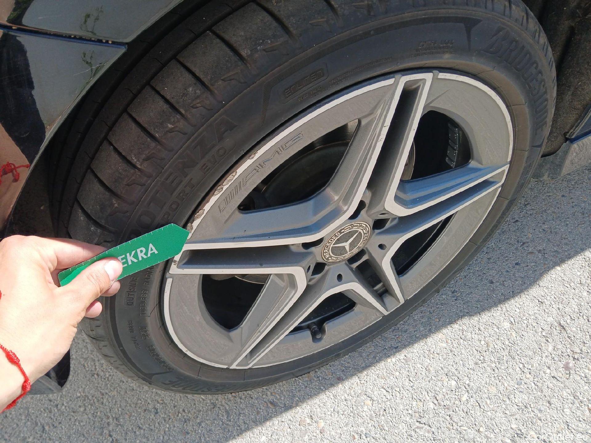  Mercedes  A-Klasse MERCEDES-BENZ Clase A berlina con portón A 250 e 220 CV 11 kWh #Opcionales 5800€# #43