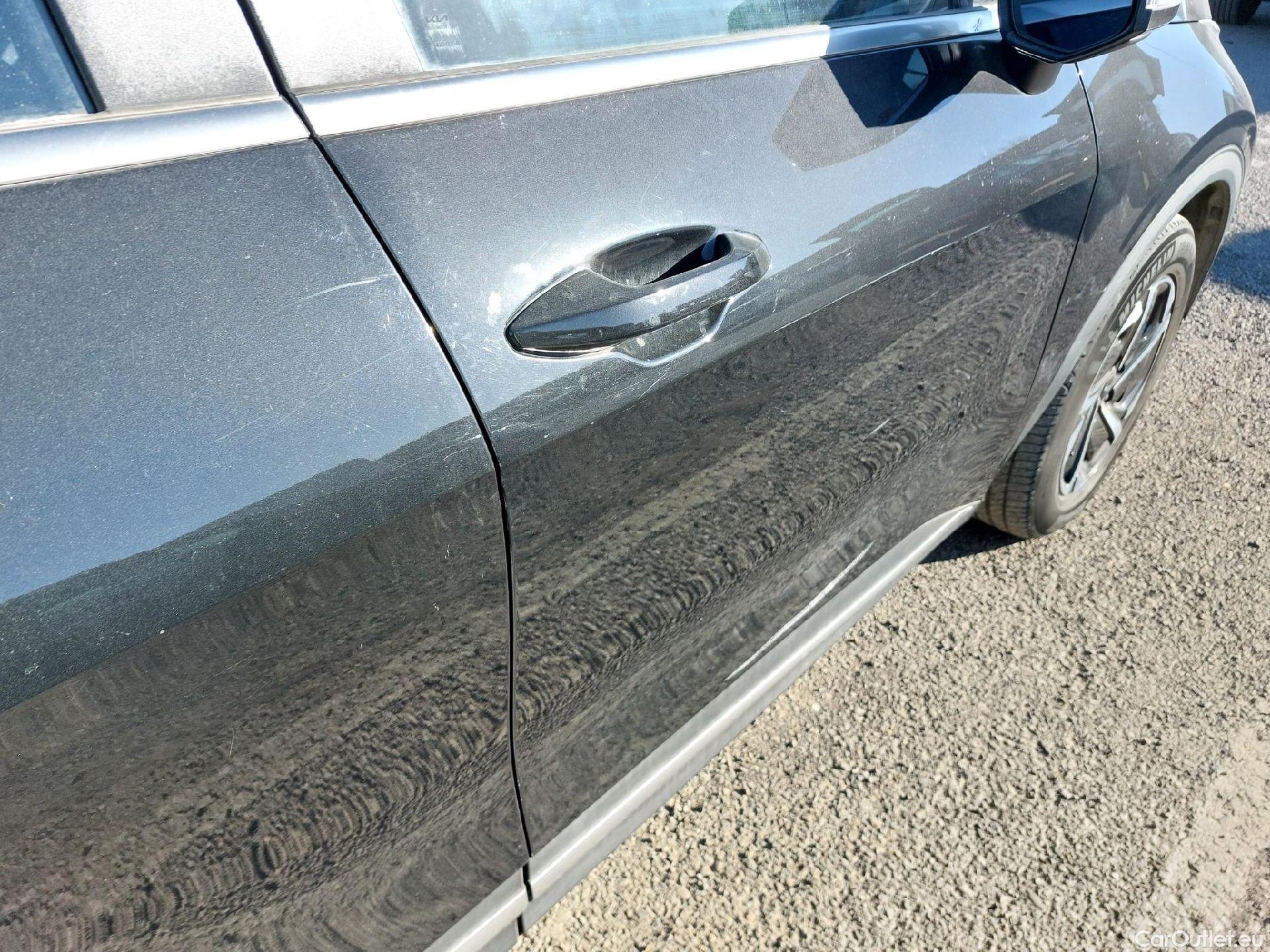  KIA  Sportage KIA  / 2022 / 5P / todoterreno 1.6 T-GDi 110kW (150CV) Drive 4x2 #25