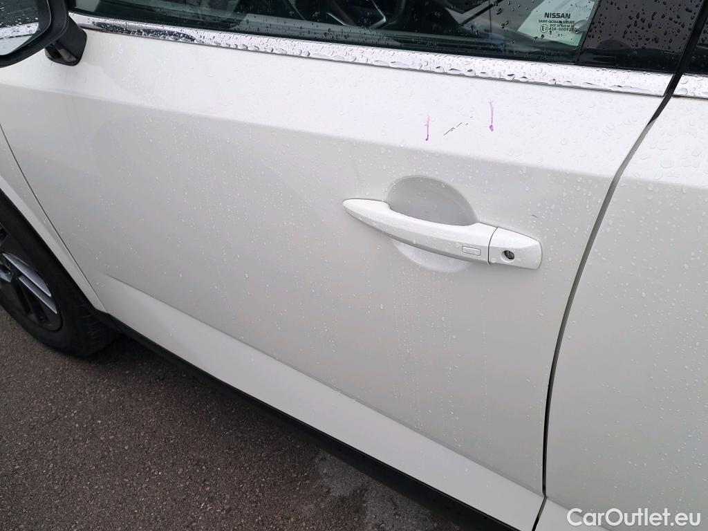  Nissan  Qashqai NISSAN  / 2021 / 5P / todoterreno DIG-T 116kW (158CV) mHEV Xtronic Acenta (AC2) #1