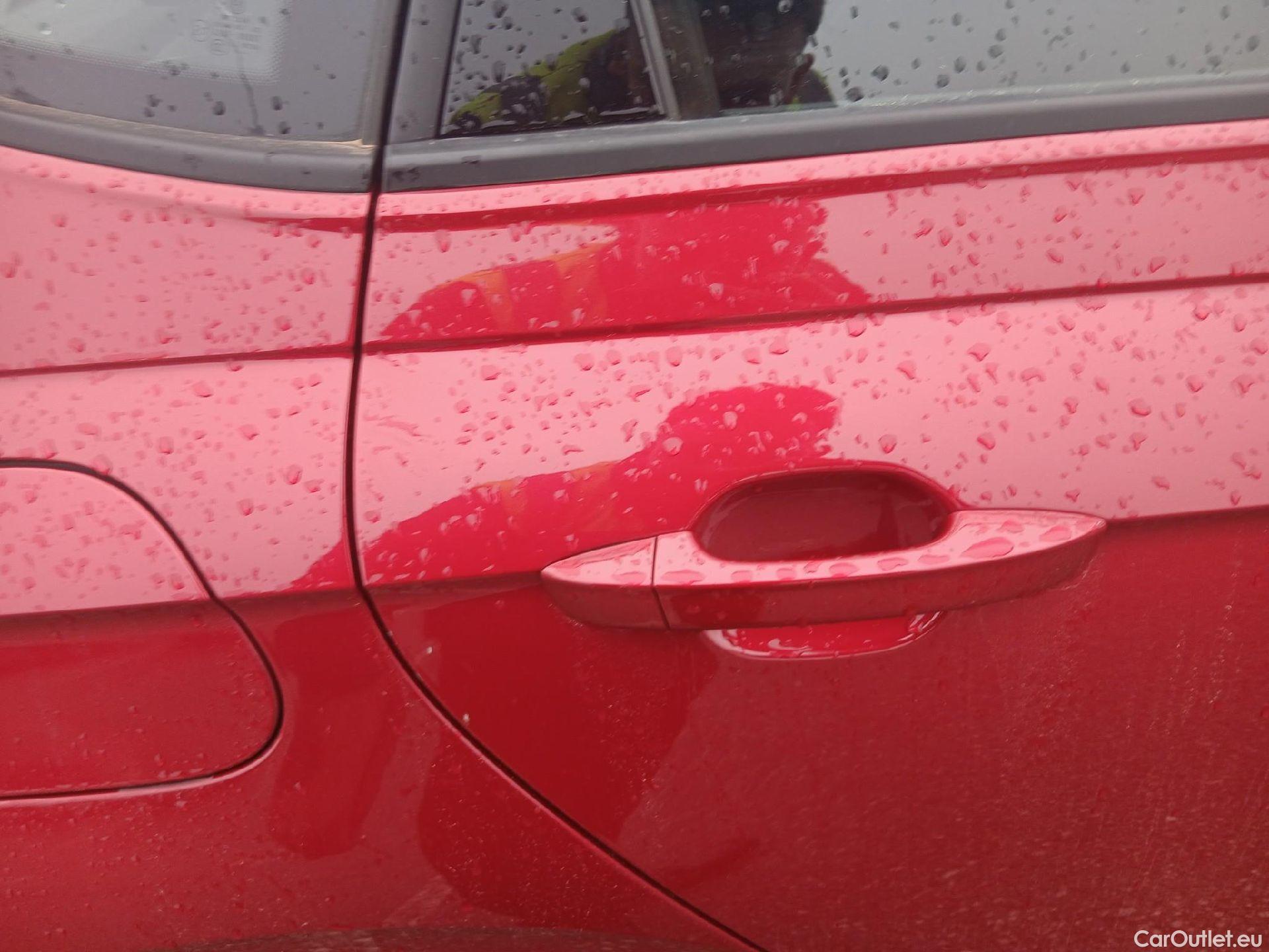  Volkswagen  Polo VOLKSWAGEN  / 2021 / 5P / berlina con portón Life 1.0 TSI 70kW (95CV) #20