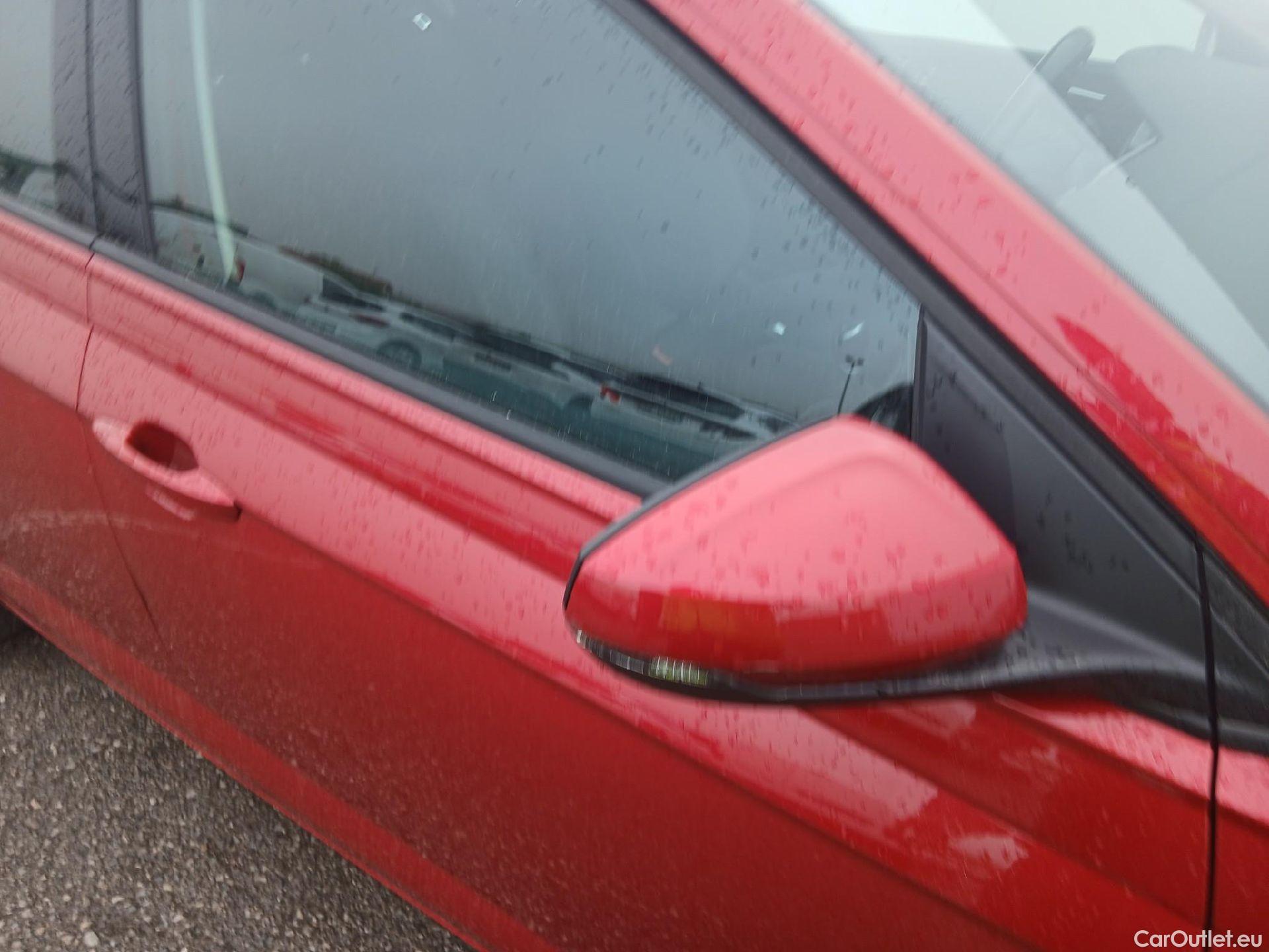  Volkswagen  Polo VOLKSWAGEN  / 2021 / 5P / berlina con portón Life 1.0 TSI 70kW (95CV) #25