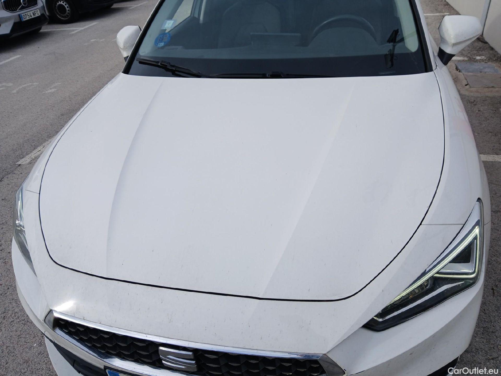  Seat  Leon SEAT Nuevo León / 2020 / 5P / familiar SP 1.4 e-Hybrid DSG S&S Xcellence Go L #10