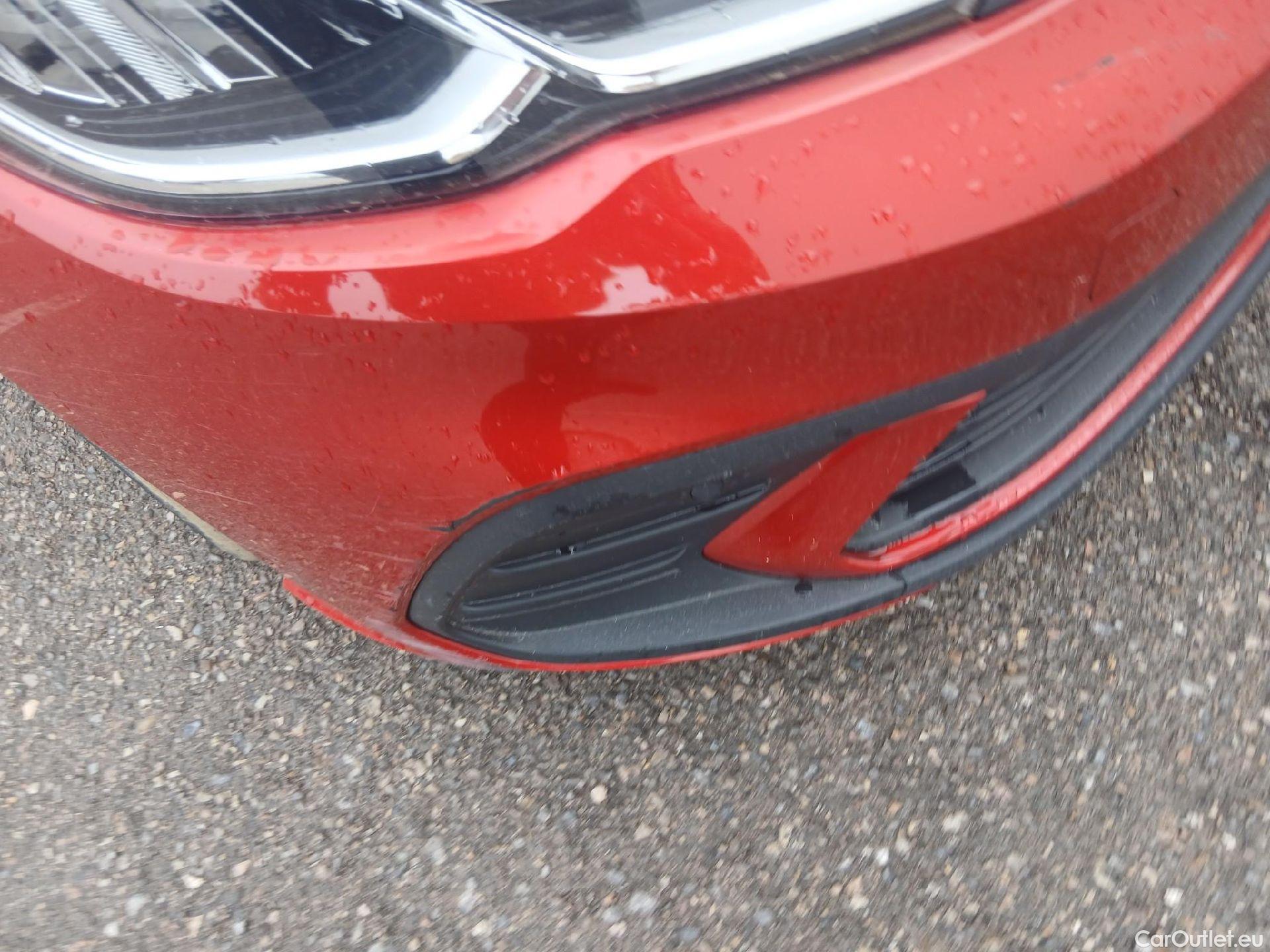  Volkswagen  Polo VOLKSWAGEN  / 2021 / 5P / berlina con portón Life 1.0 TSI 70kW (95CV) #4