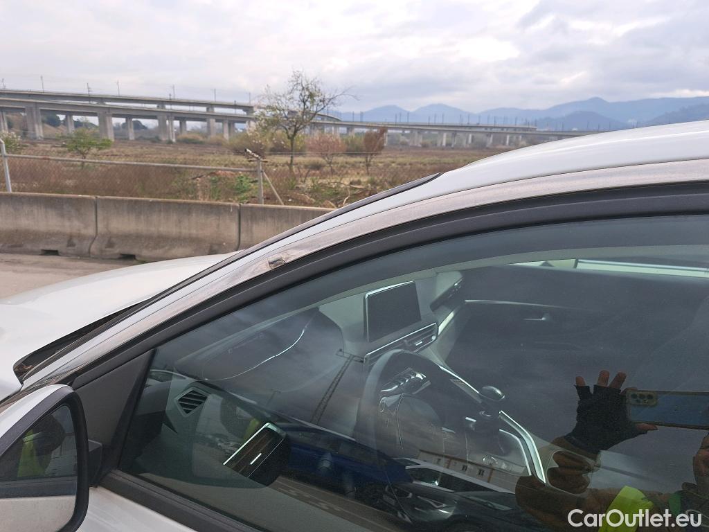  Peugeot  3008 PEUGEOT  / 2020 / 5P / todoterreno 1.5 BlueHDi 96kW (130CV) S&S Active Pack #3