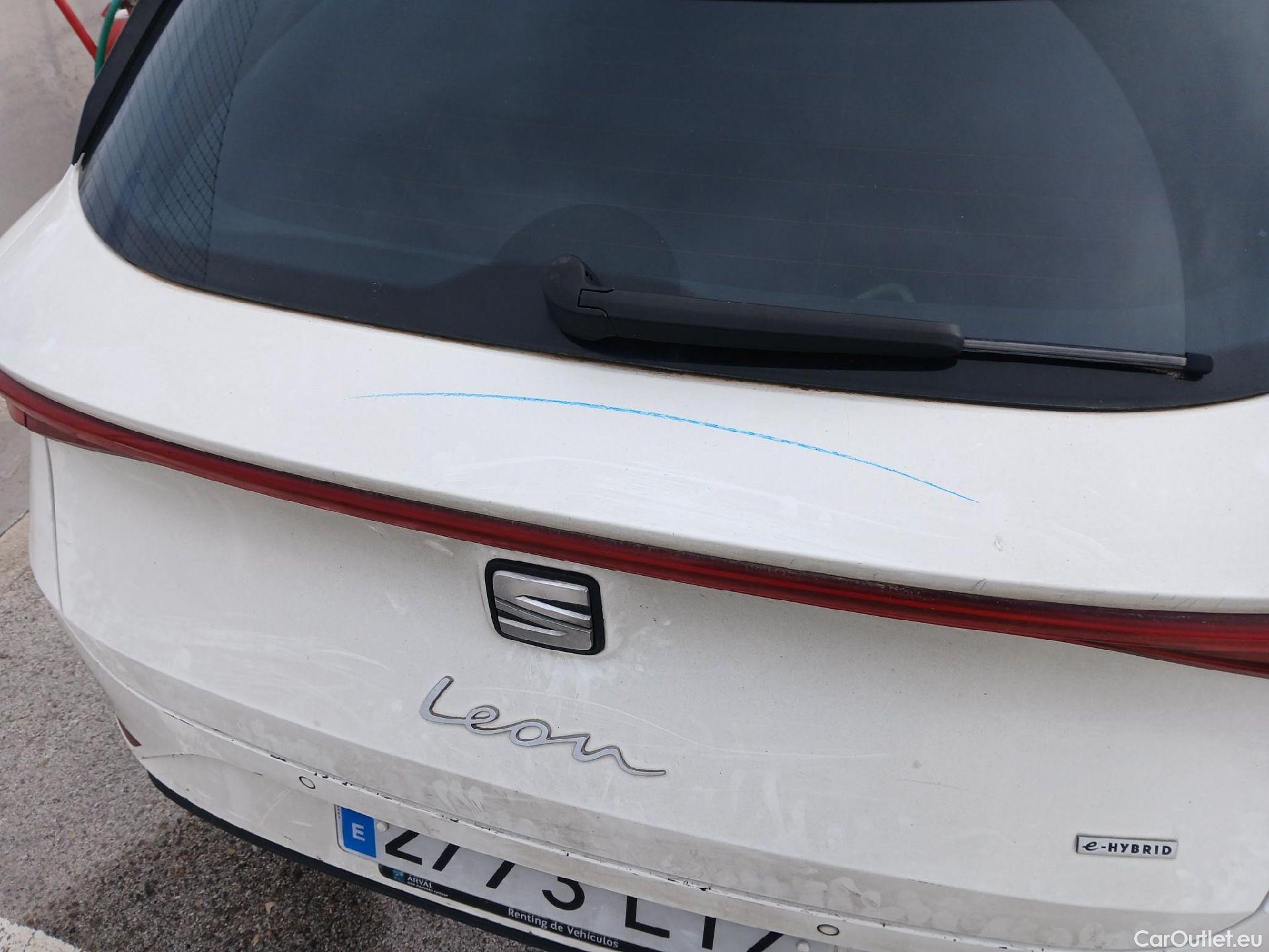  Seat  Leon SEAT Nuevo León / 2020 / 5P / familiar SP 1.4 e-Hybrid DSG S&S Xcellence Go L #22