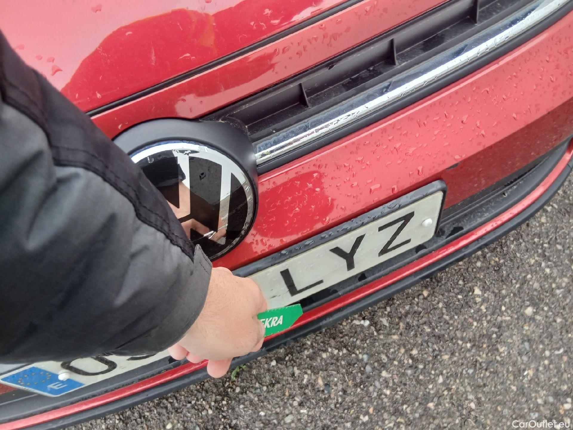  Volkswagen  Polo VOLKSWAGEN  / 2021 / 5P / berlina con portón Life 1.0 TSI 70kW (95CV) #8