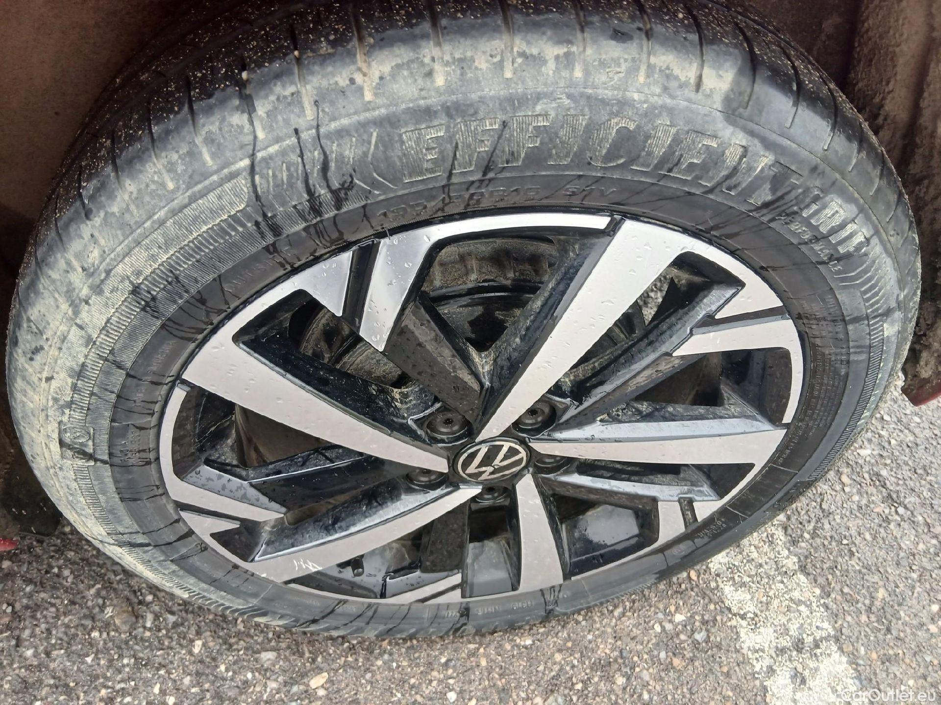  Volkswagen  Polo VOLKSWAGEN  / 2021 / 5P / berlina con portón Life 1.0 TSI 70kW (95CV) #13