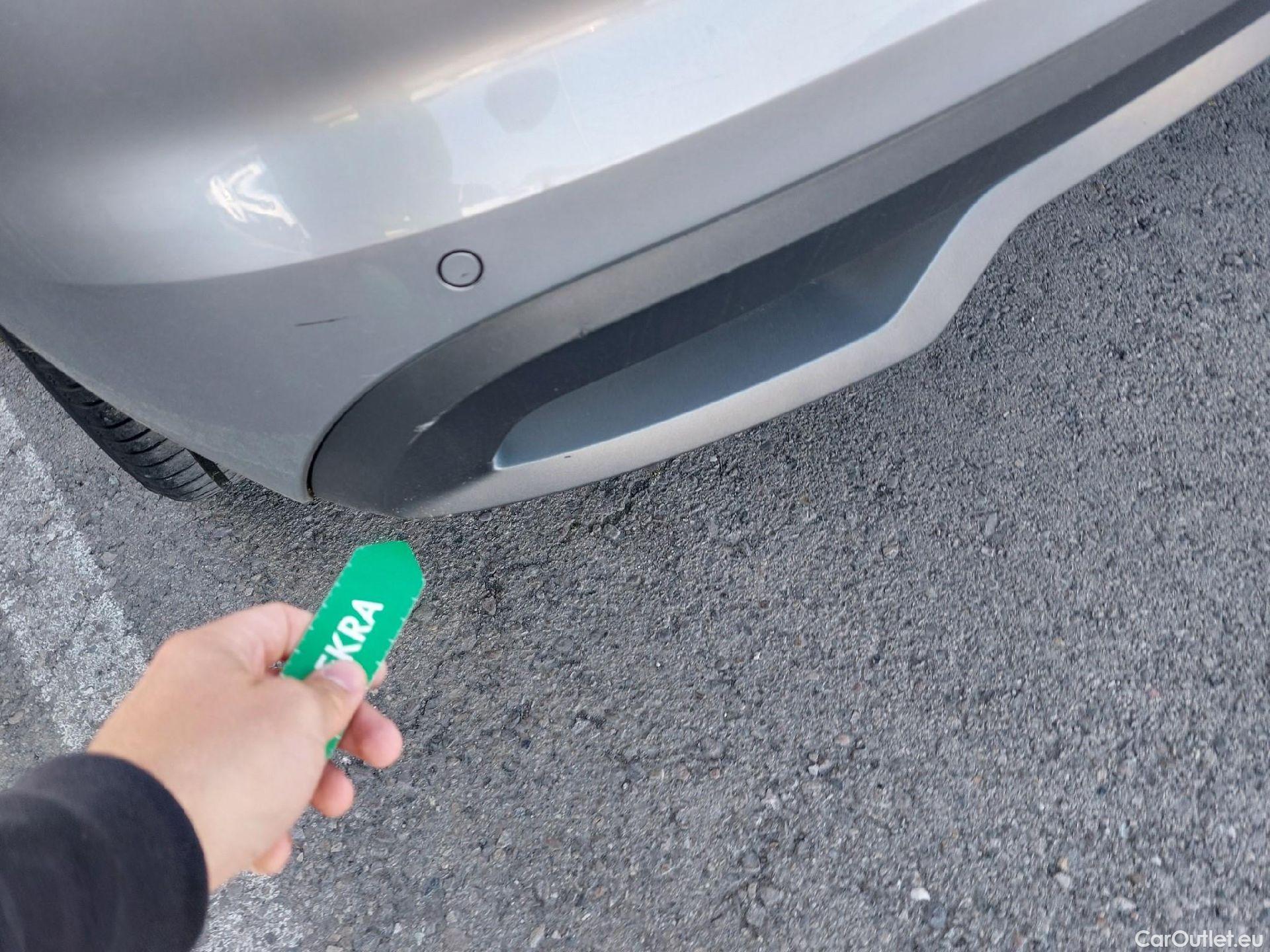  Skoda  KAMIQ SKODA  / 2019 / 5P / todoterreno 1.0 TSI 81kW (110CV) Emotion #21