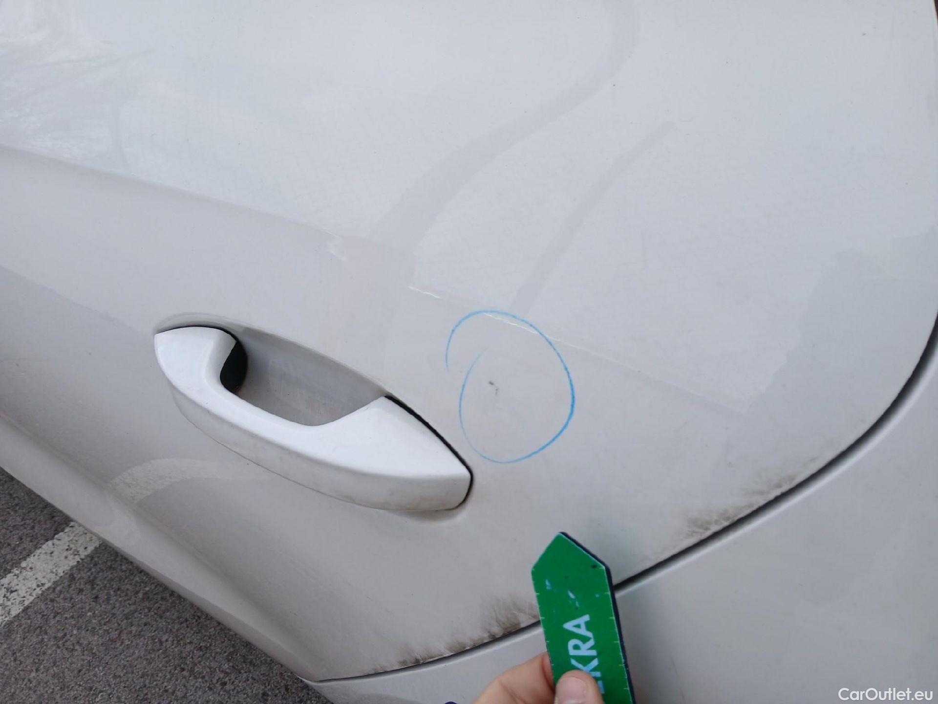  Seat  Leon SEAT Nuevo León / 2020 / 5P / familiar SP 1.4 e-Hybrid DSG S&S Xcellence Go L #15