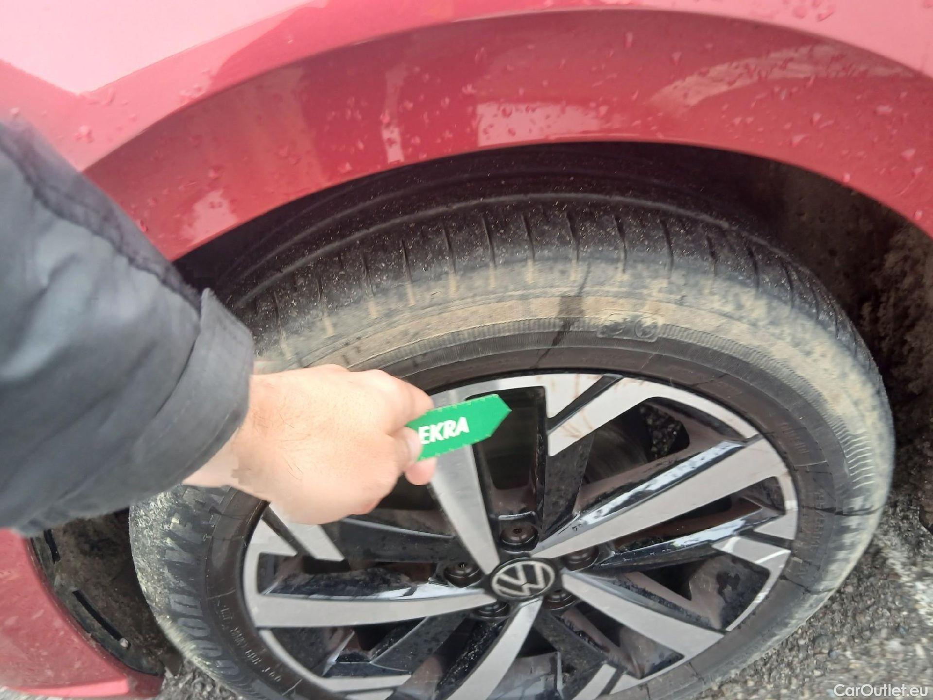  Volkswagen  Polo VOLKSWAGEN  / 2021 / 5P / berlina con portón Life 1.0 TSI 70kW (95CV) #10