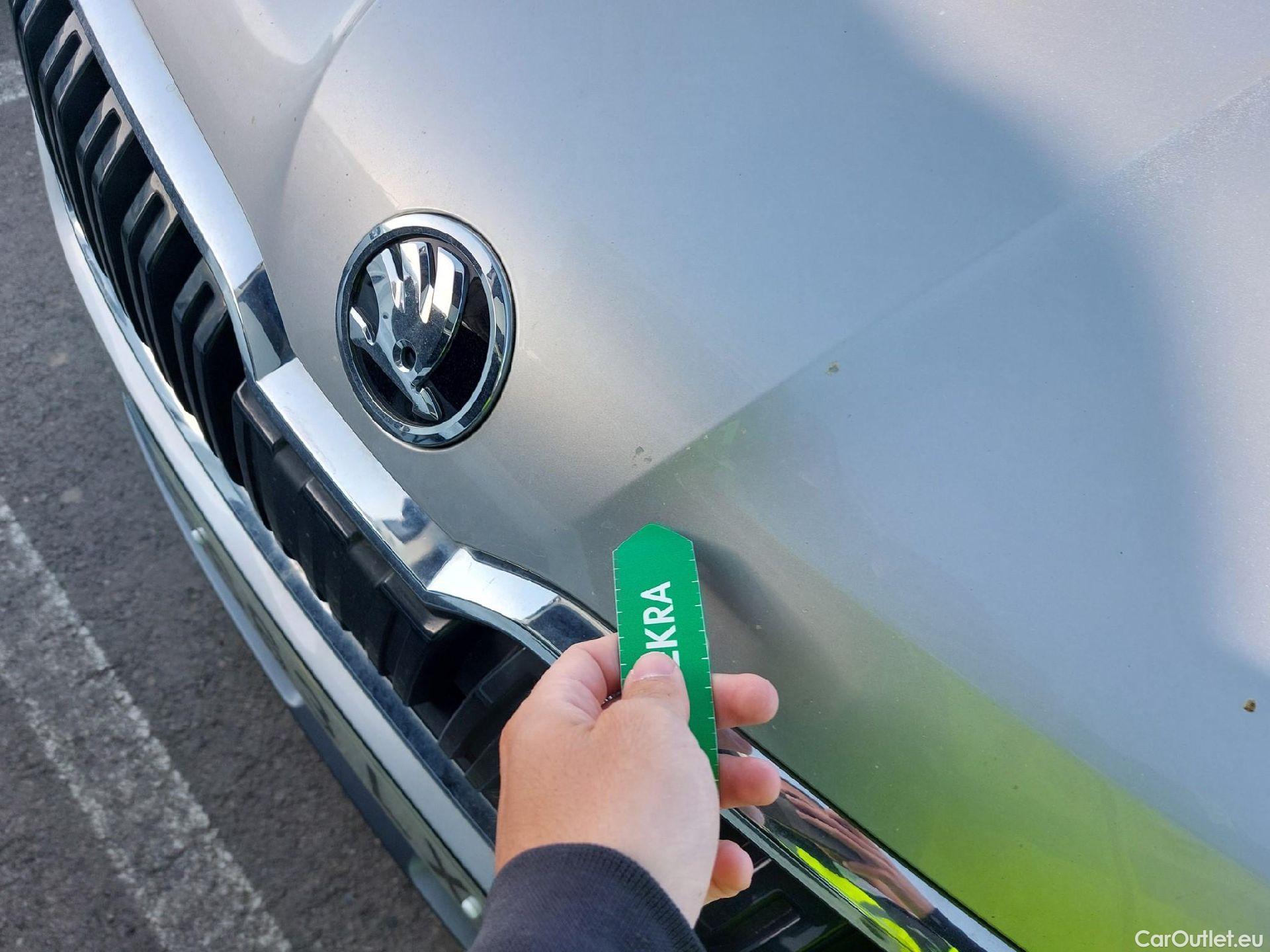  Skoda  KAMIQ SKODA  / 2019 / 5P / todoterreno 1.0 TSI 81kW (110CV) Emotion #6