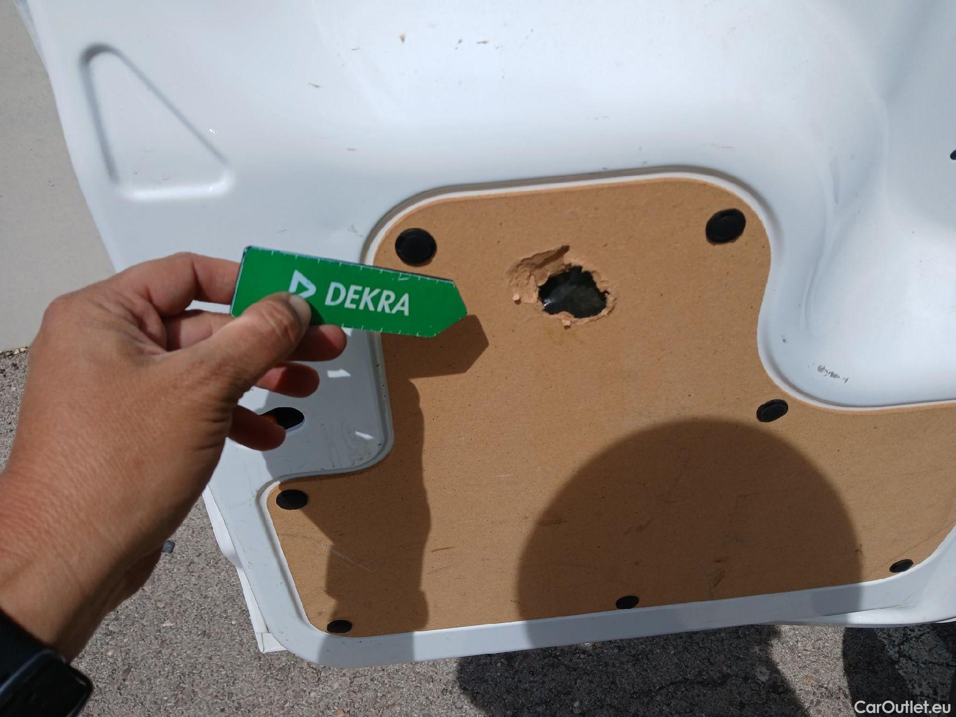  Ford  Transit FORD  Courier/2014/4P/furgón der.turis Van 1.5 TDCi 75kW Trend #9