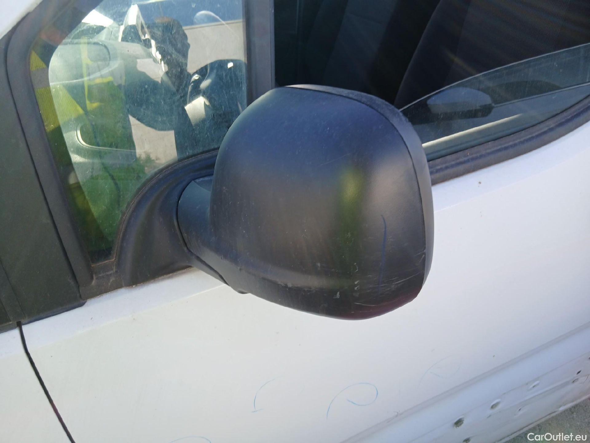  Citroen  Berlingo CITROEN  / 2018 / 3P / furgón derivado de turismo Talla M BlueHDi 100 CONTROL #14