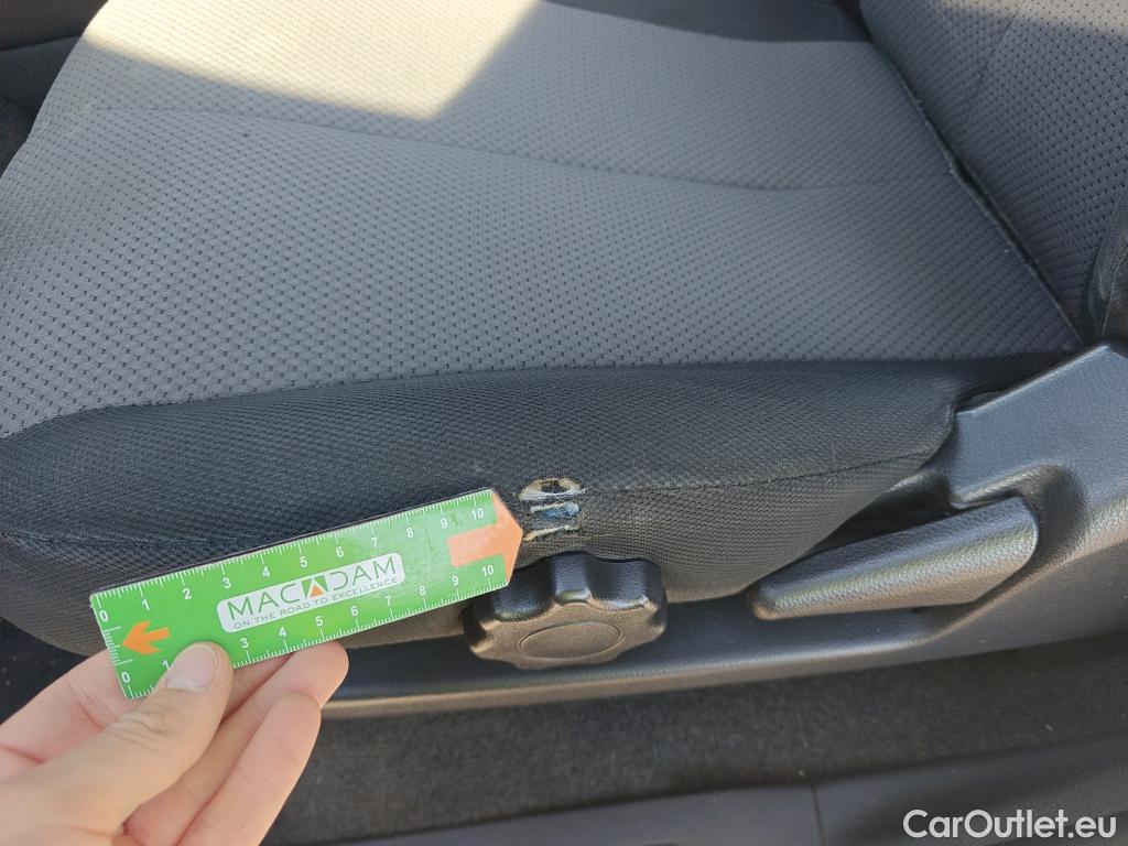  Mitsubishi  L200  / 2019 / 4P / pickup doble cabina D/C 220 DI-D M-Pro #19