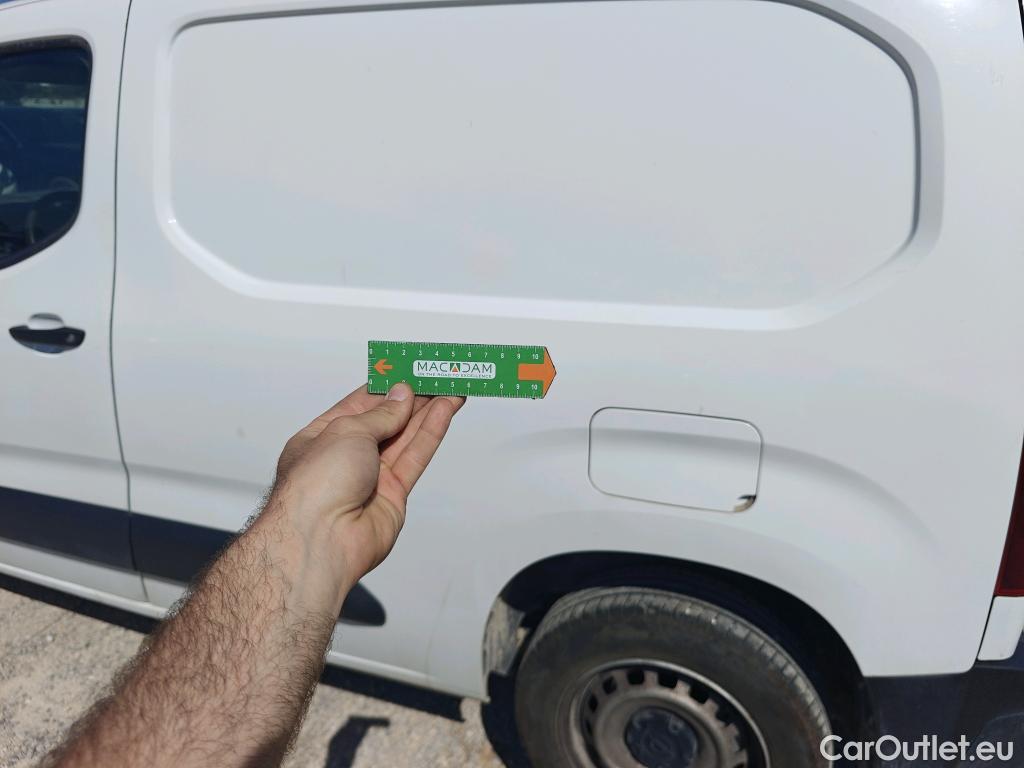  Opel  Combo OPEL  / 2018 / 3P / furgón derivado de turismo 1.5 TD 75kW (100CV) Express L H1 650kg (AC) #53