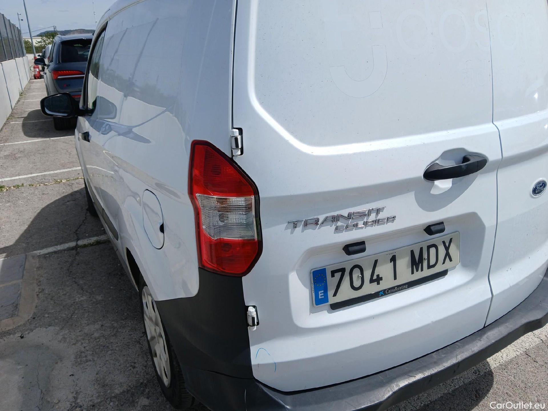  Ford  Transit FORD  Courier/2014/4P/furgón der.turis Van 1.5 TDCi 75kW Trend #22