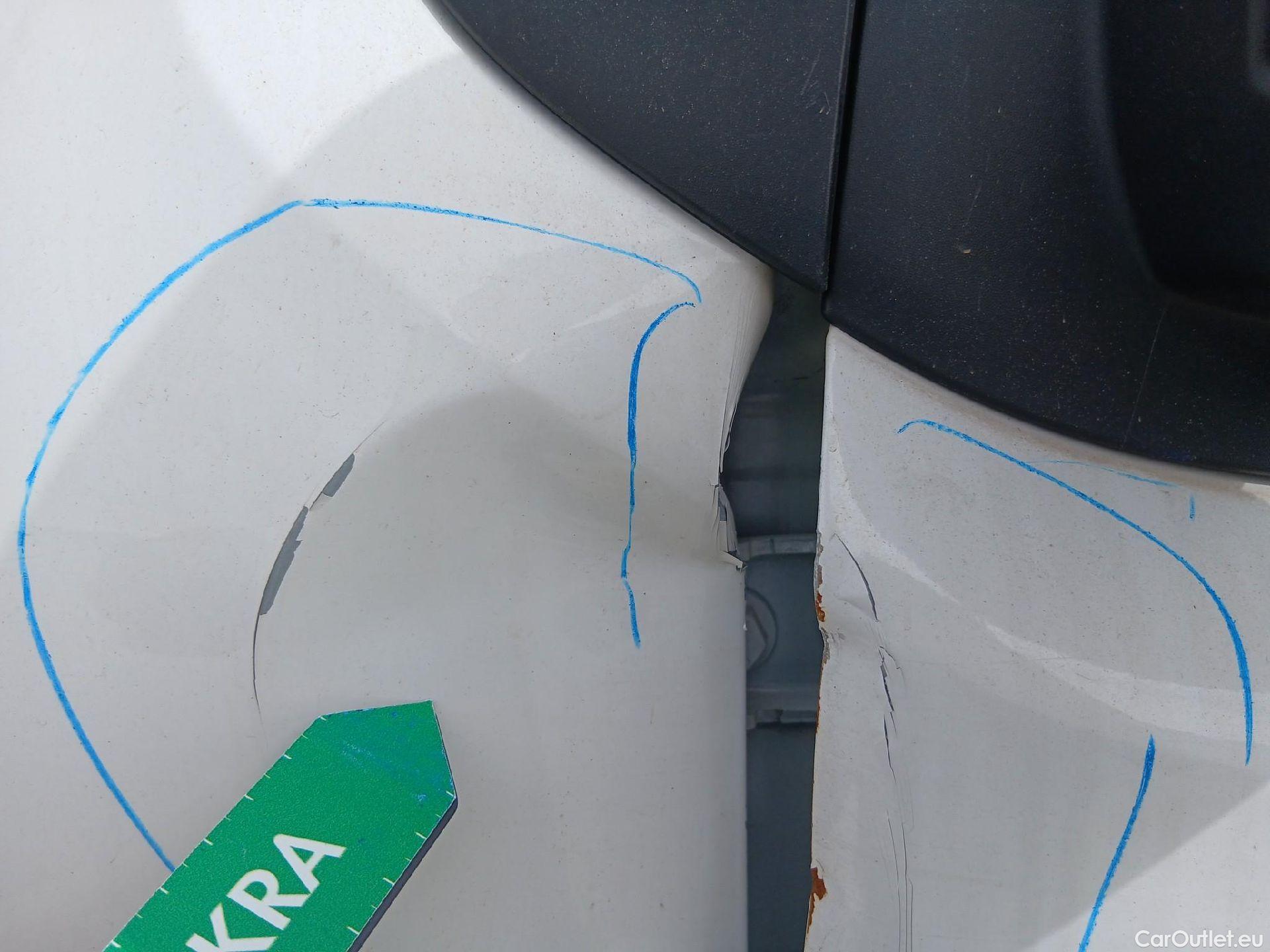  Opel  Vivaro OPEL  / 2019 / 4P / furgón 1.5 Diésel 74kW(100CV)M Std Exp #13