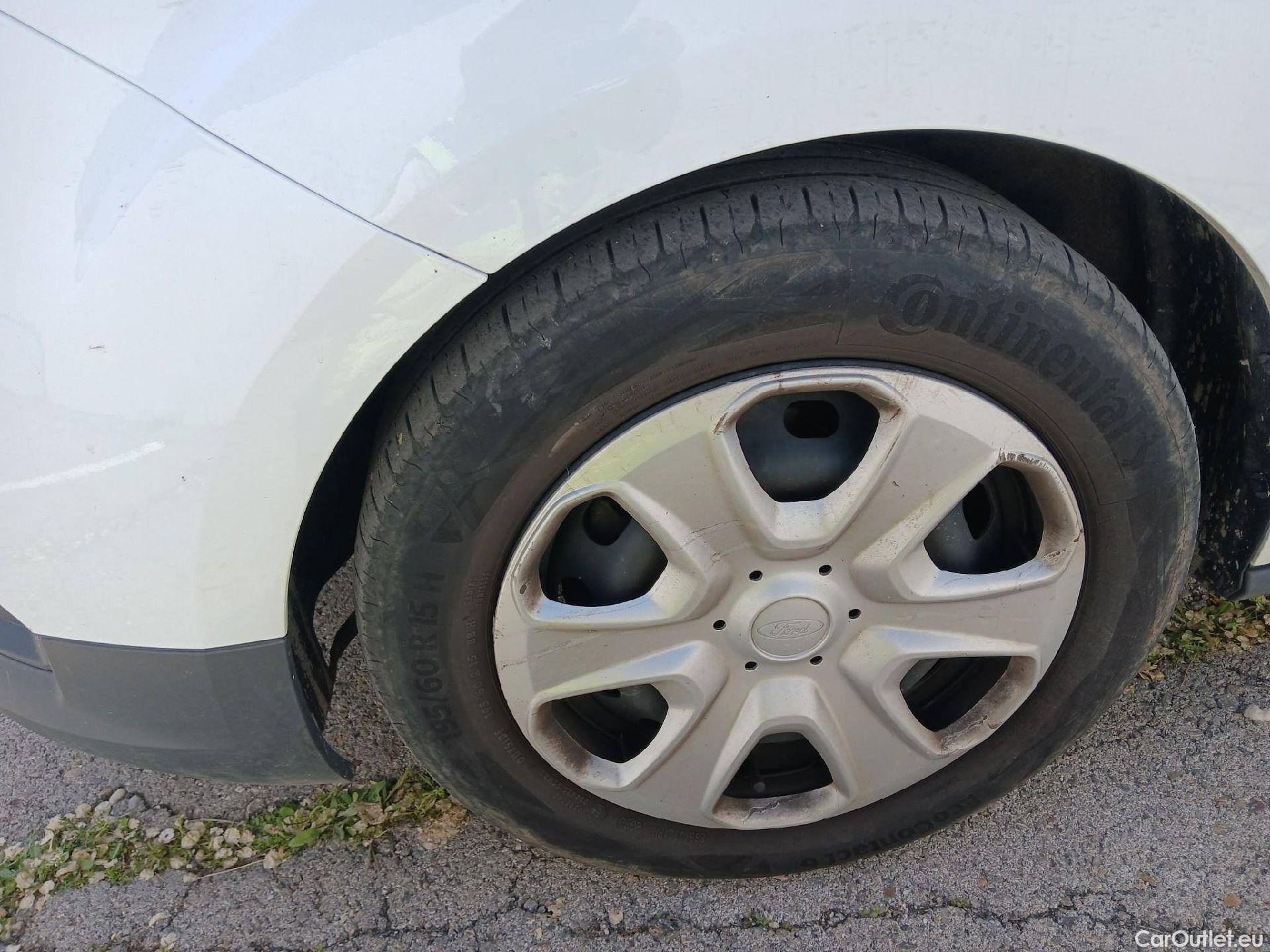  Ford  Transit FORD  Courier/2014/4P/furgón der.turis Van 1.5 TDCi 75kW Trend #16