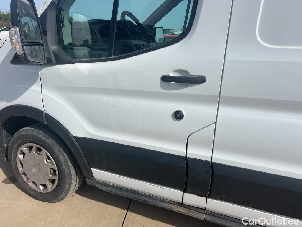  Ford  Transit FORD  / 2013 / 4P / furgón 310 77kW L2H2 Van Trend FWD #21