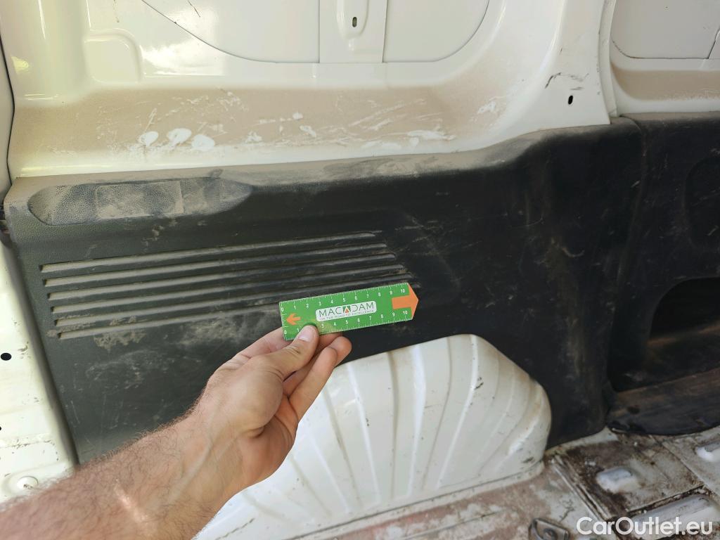  Opel  Combo OPEL  / 2018 / 3P / furgón derivado de turismo 1.5 TD 75kW (100CV) Express L H1 650kg (AC) #43