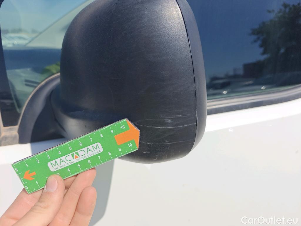  Opel  Combo OPEL  / 2018 / 3P / furgón derivado de turismo 1.5 TD 75kW (100CV) Express L H1 650kg (AC) #56