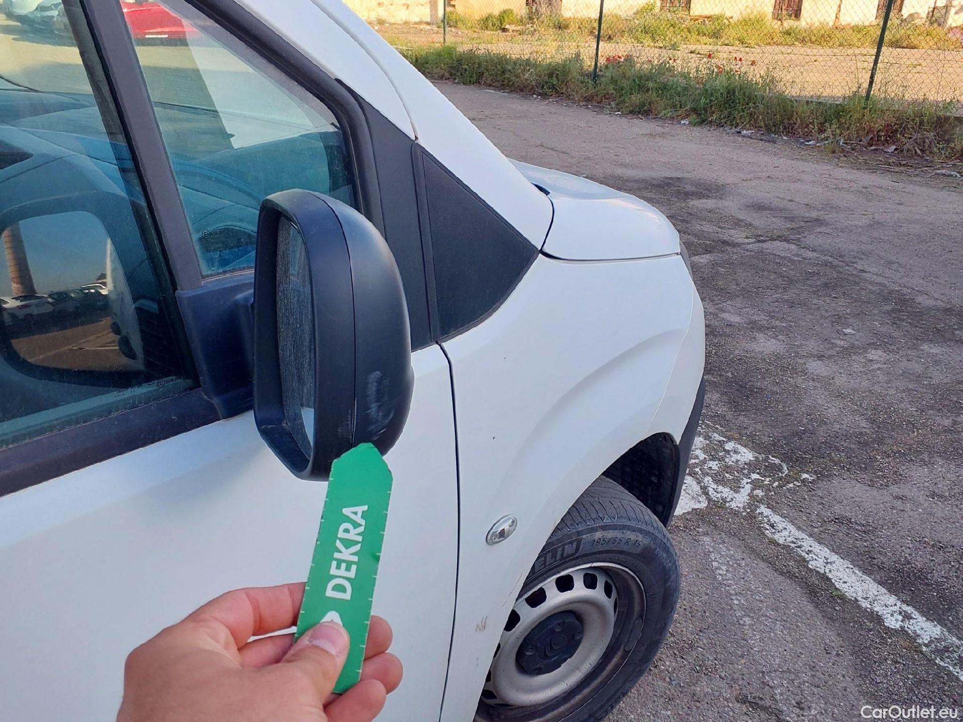  Citroen  Berlingo CITROEN  / 2018 / 3P / furgón derivado de turismo Talla M BlueHDi 100 CONTROL #7